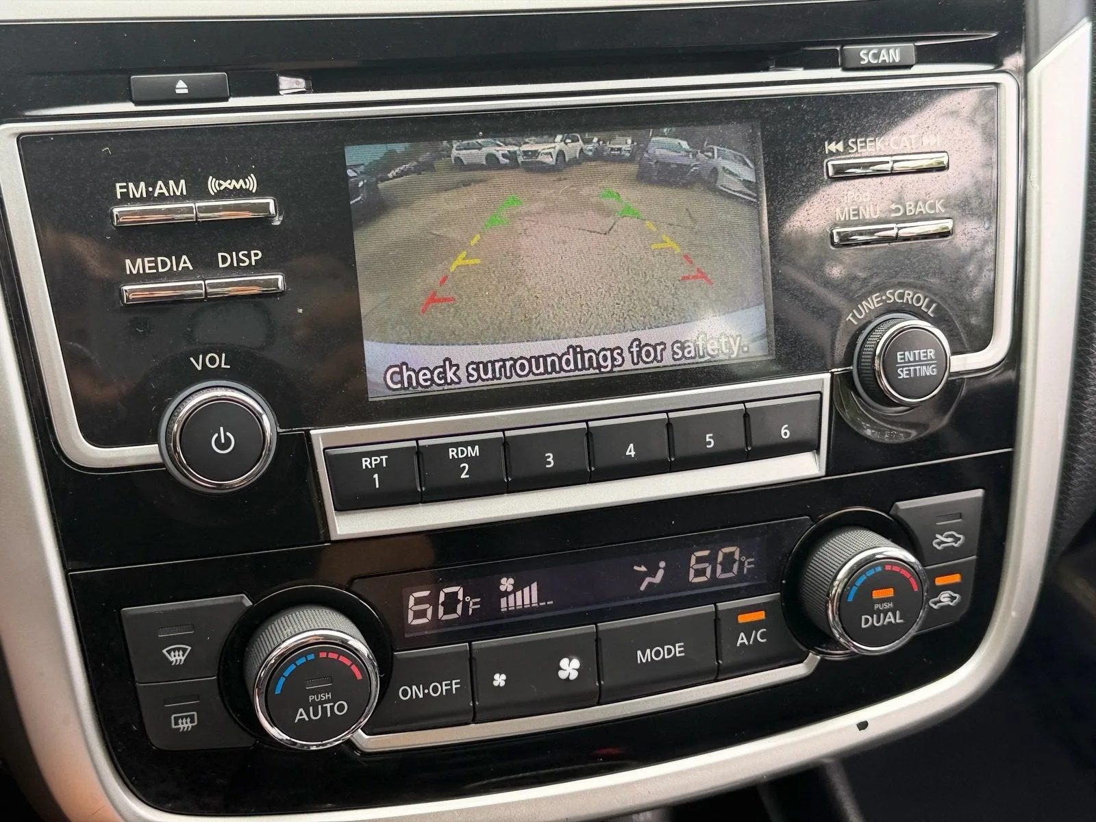 2018 Nissan Altima 2.5 SV photo 23