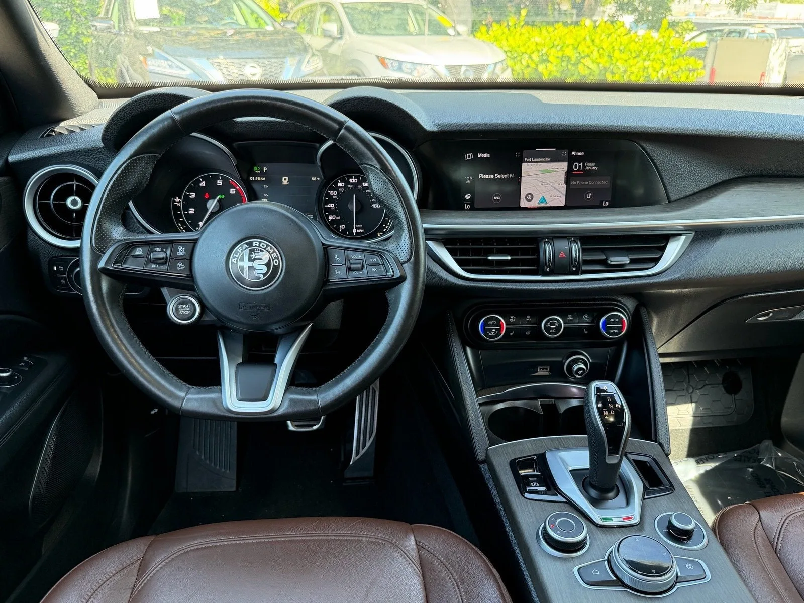 2022 Alfa Romeo Stelvio Ti photo 15