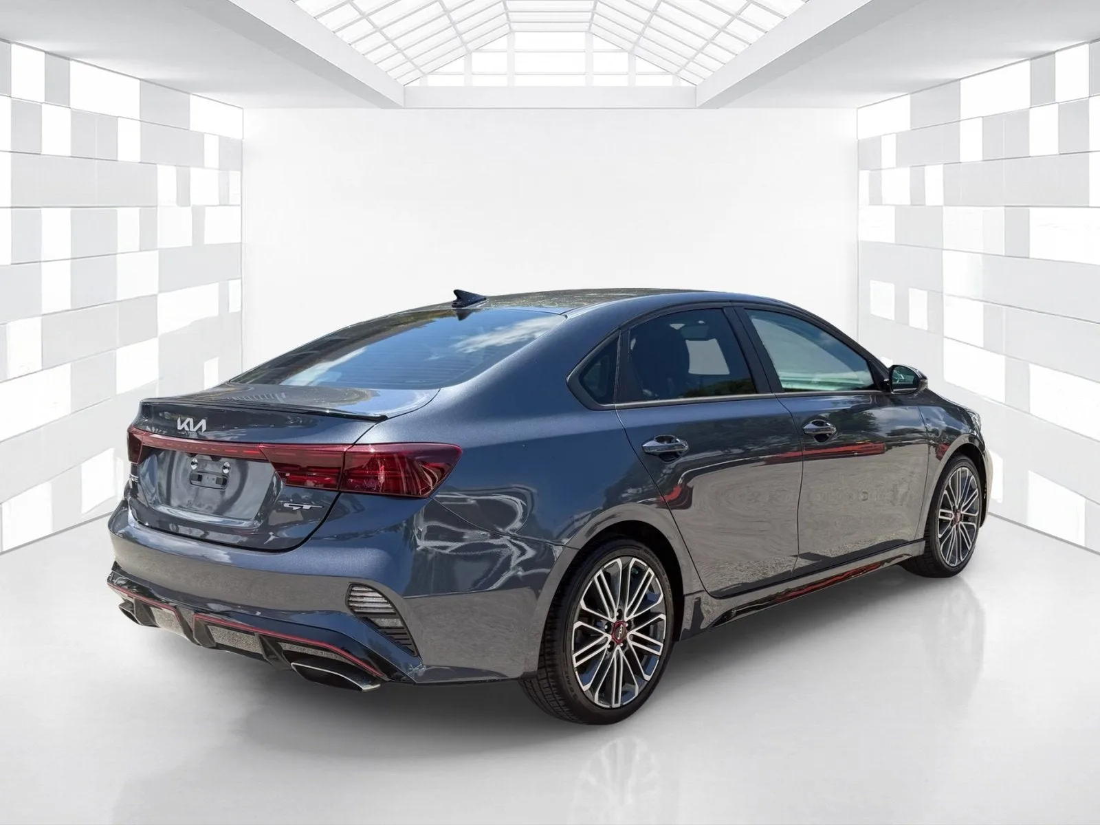 2022 Kia Forte GT photo 7