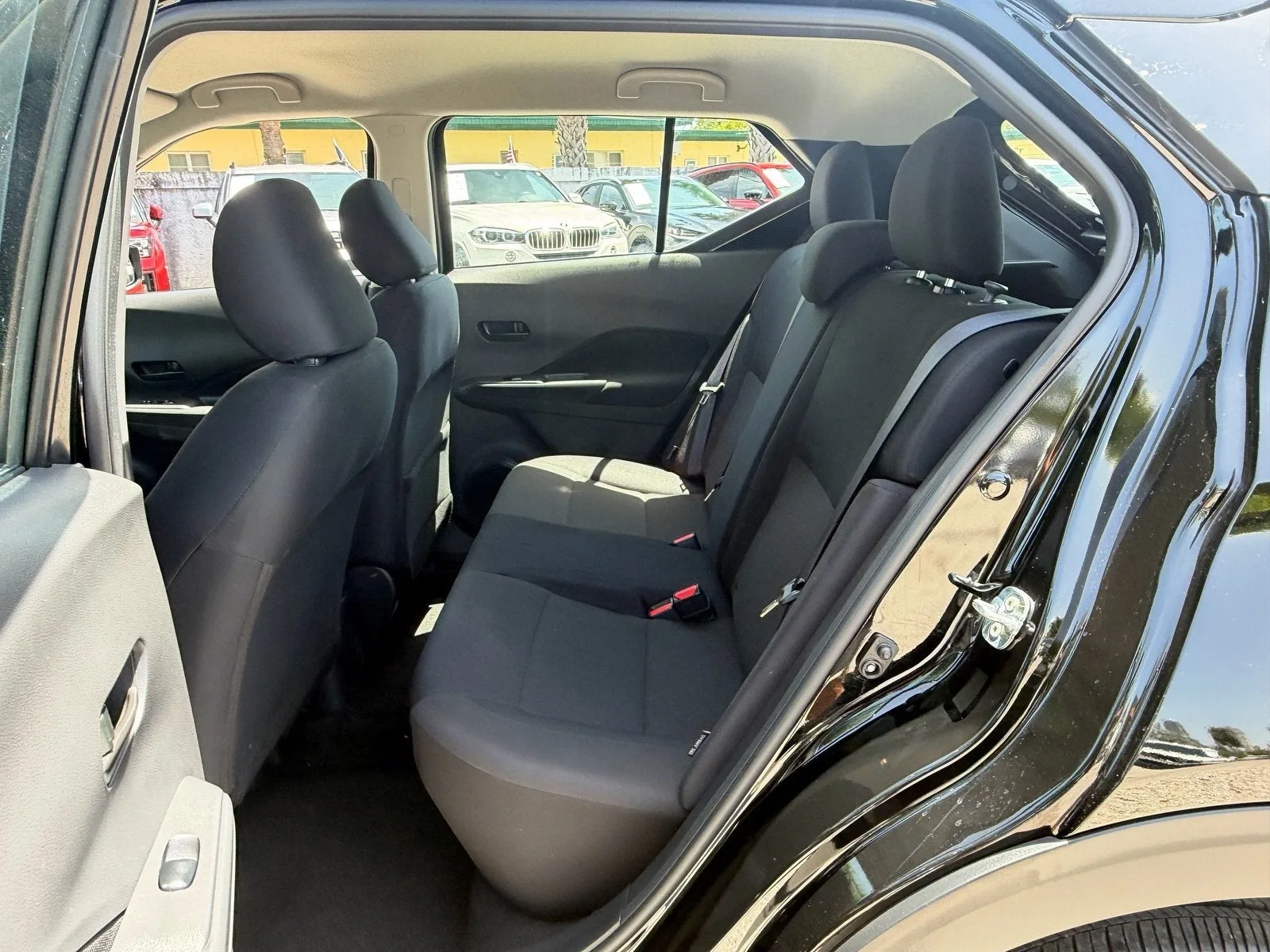 2025 Nissan Kicks Play S photo 11