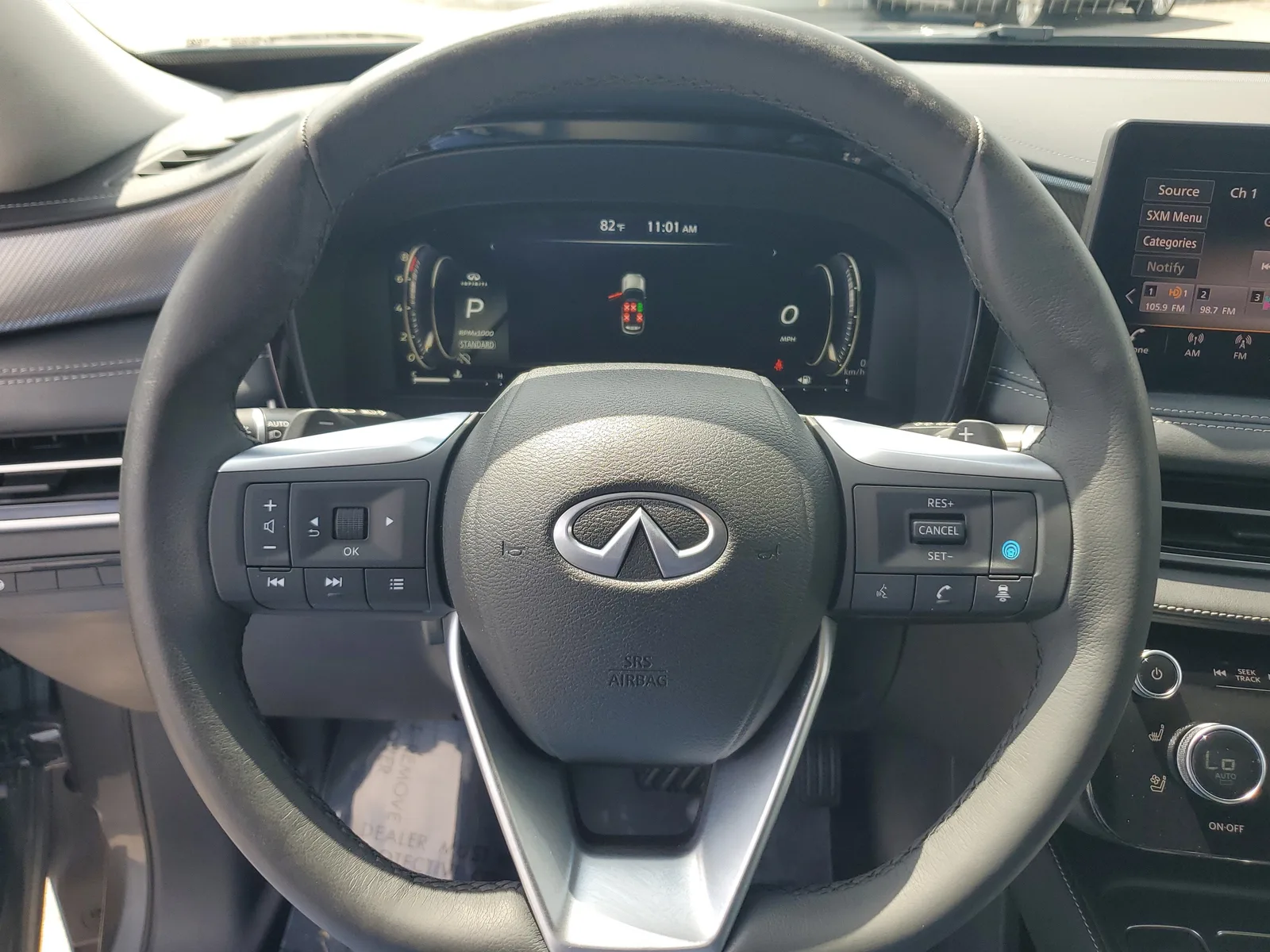 2022 INFINITI QX60 LUXE photo 21