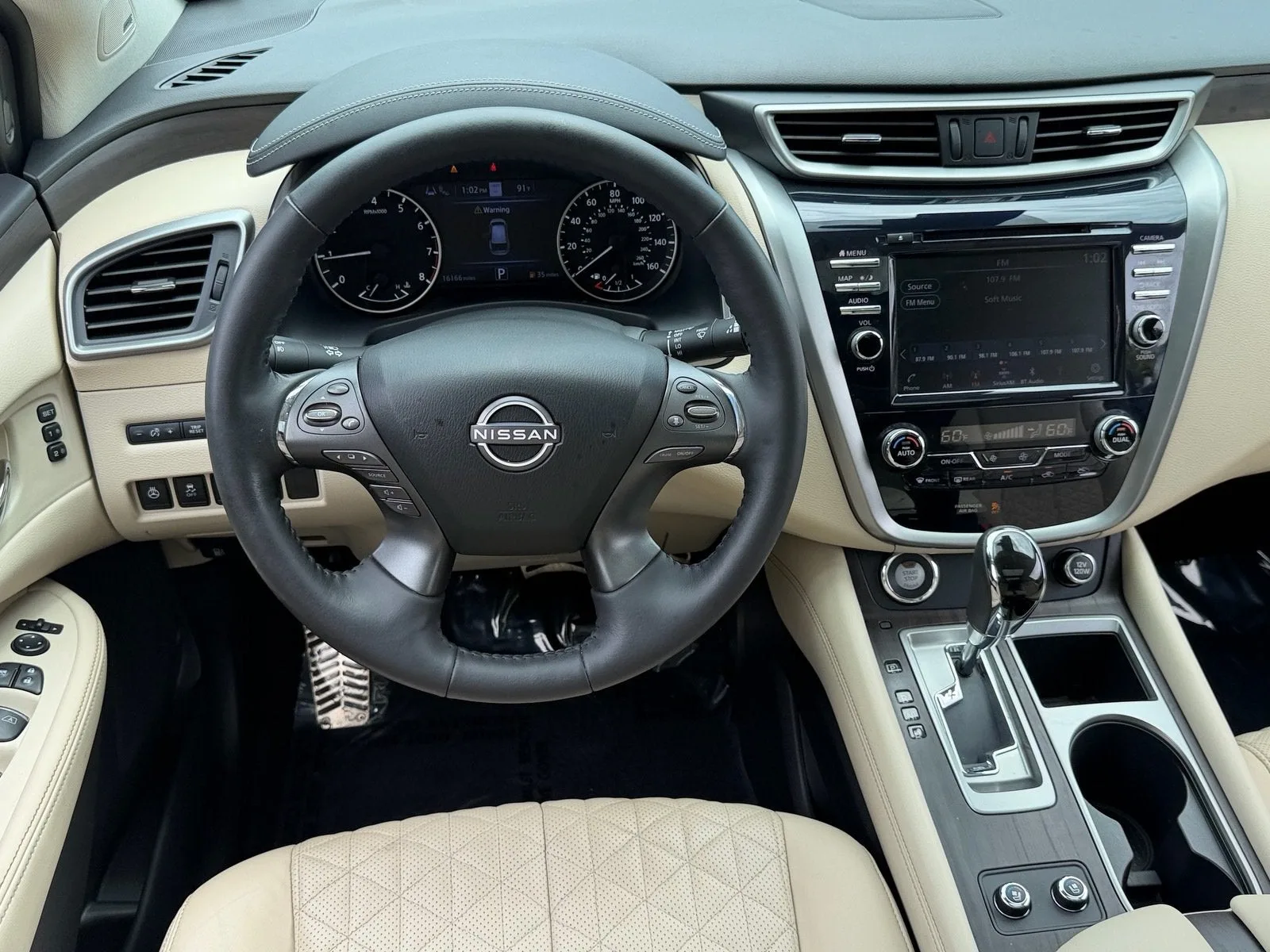 2023 Nissan Murano Platinum photo 13