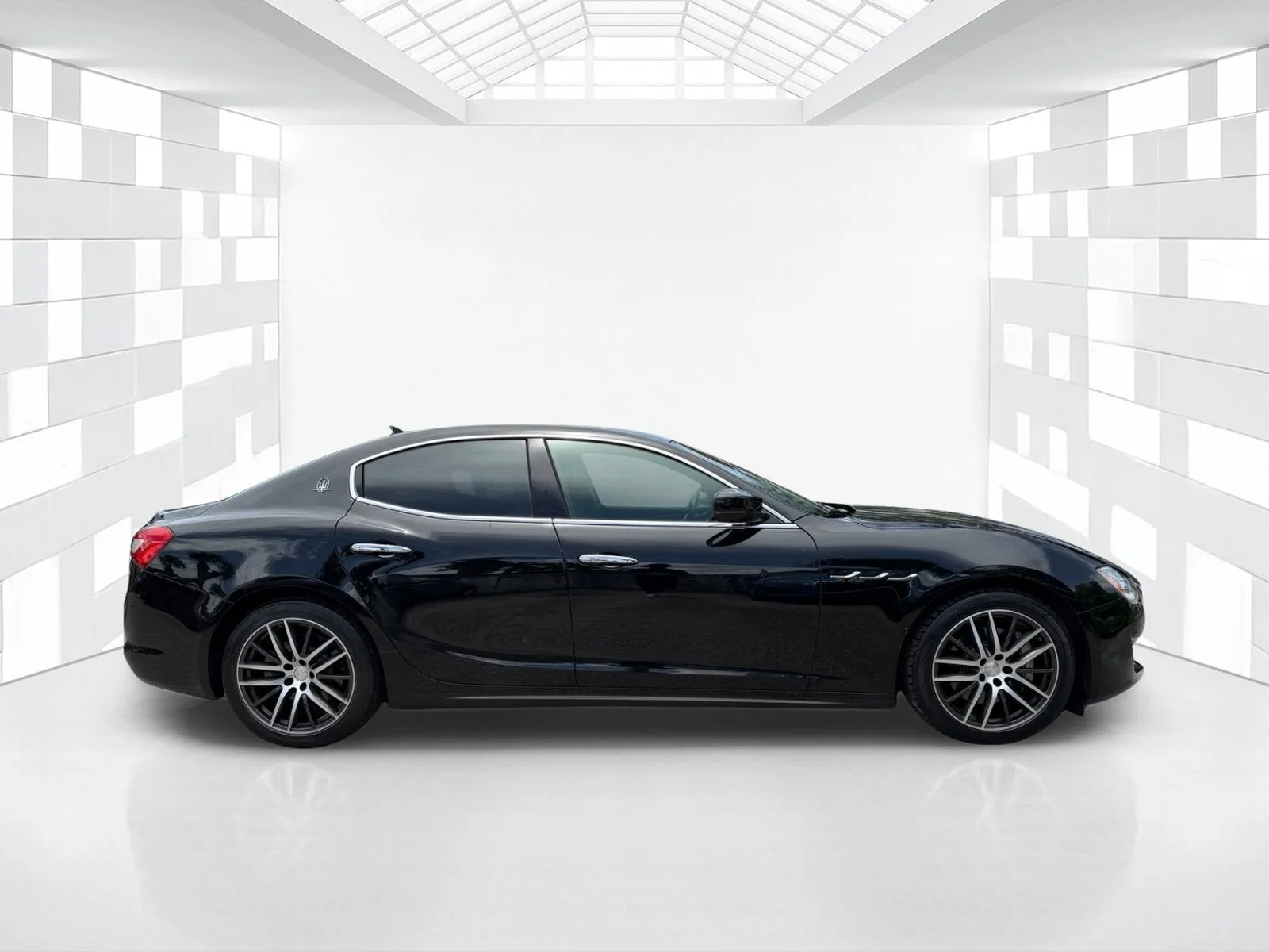 2018 Maserati Ghibli Base photo 8