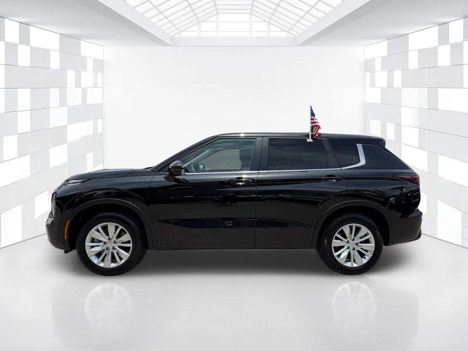 2025 Mitsubishi Outlander ES photo 4