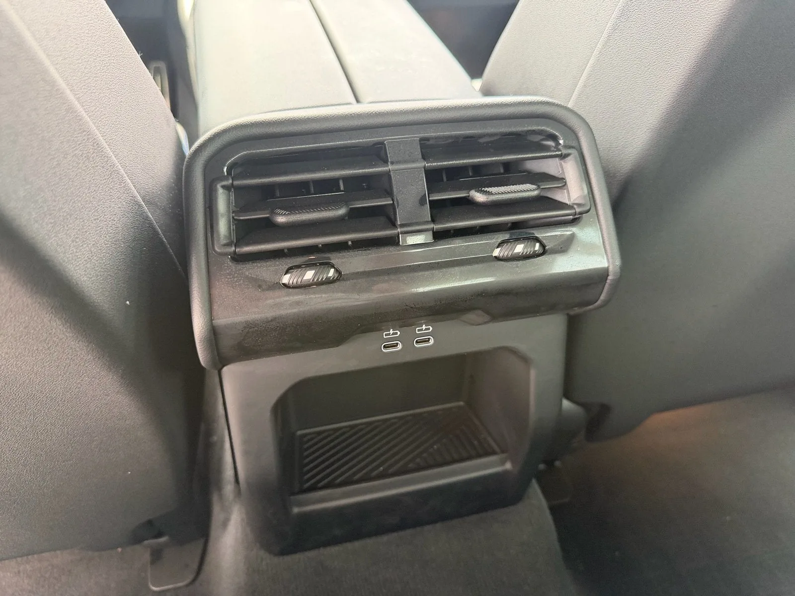 2026 BMW i5 eDrive40 photo 13