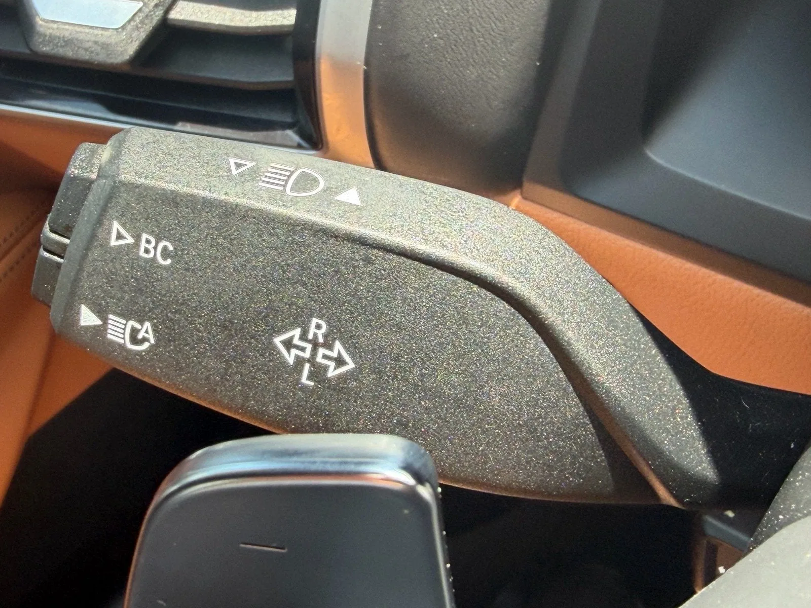 2023 BMW 8 Series 840i photo 28