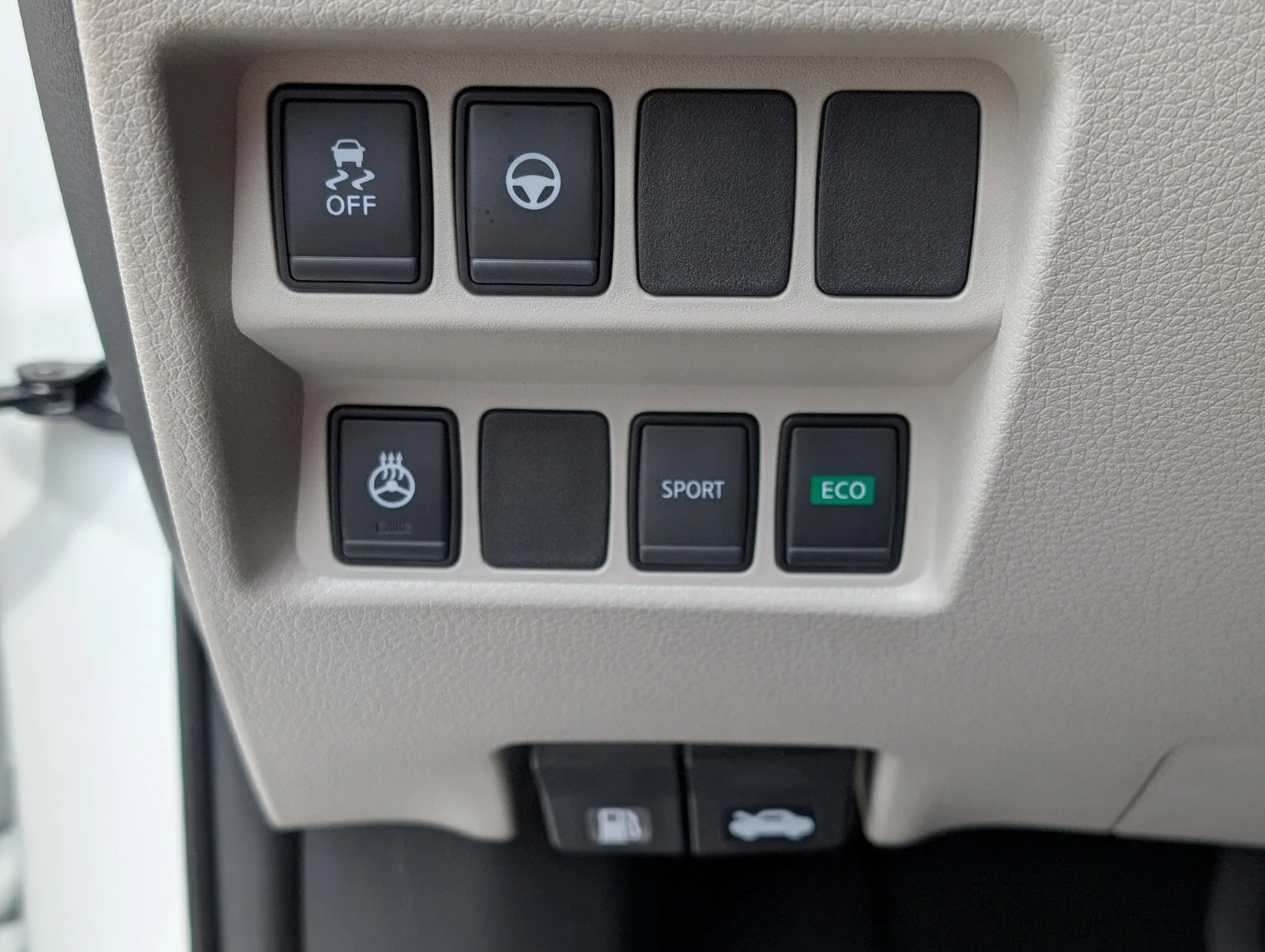 2022 Nissan Rogue Sport SL photo 35