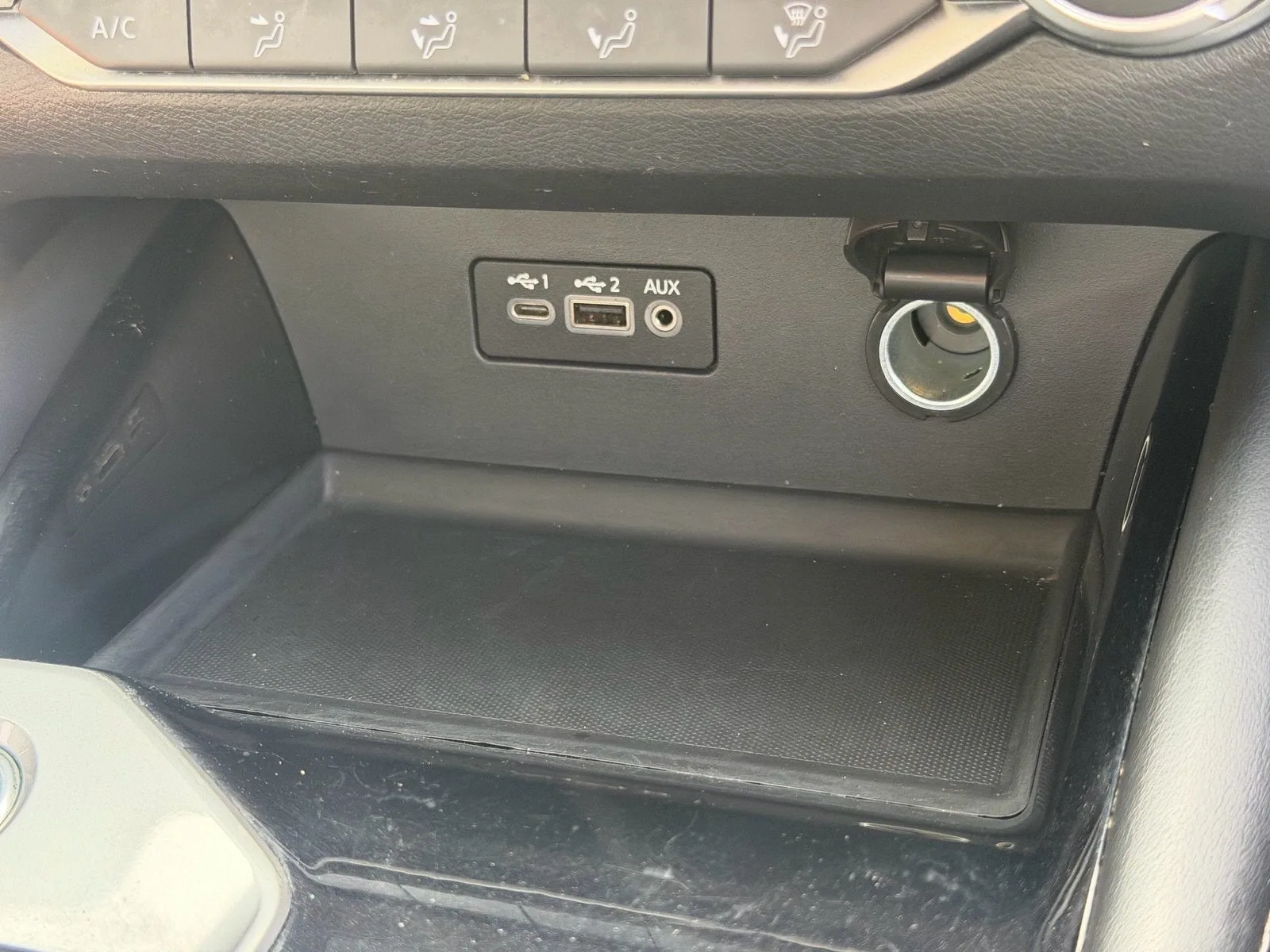 2023 Nissan Altima SV photo 26