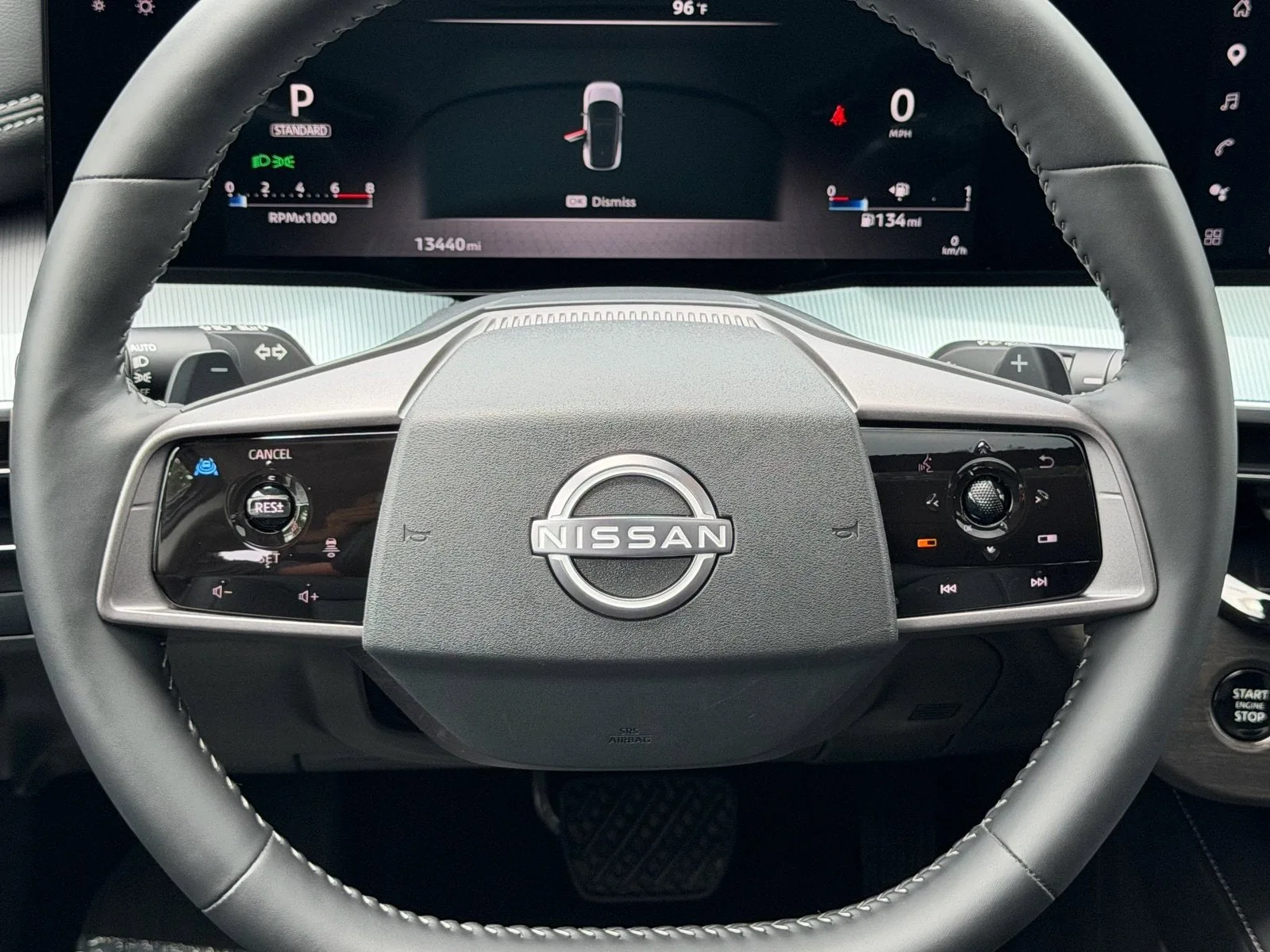 2025 Nissan Murano SL photo 12