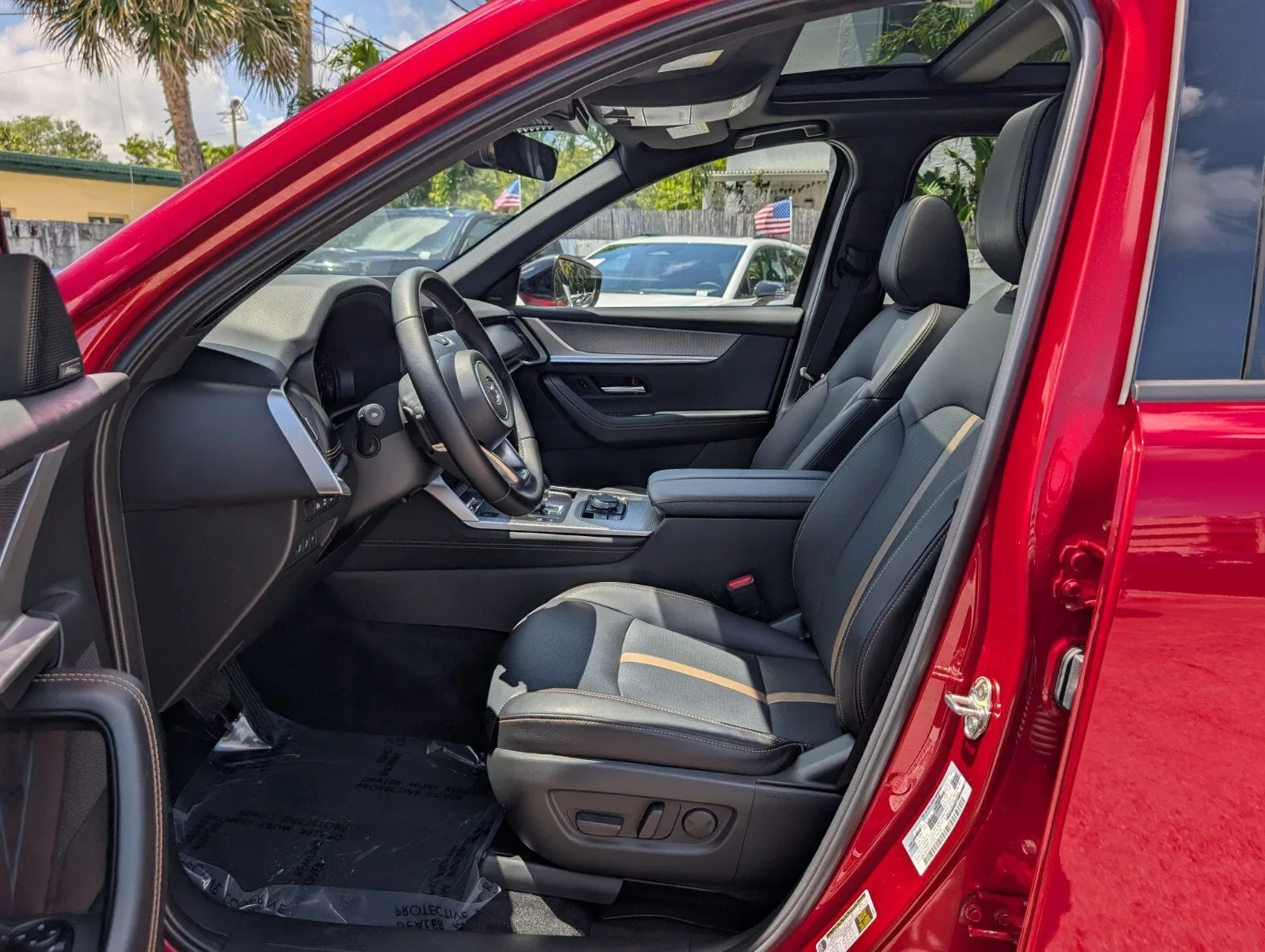 2025 Mazda CX-70 PHEV Premium Plus Package photo 10