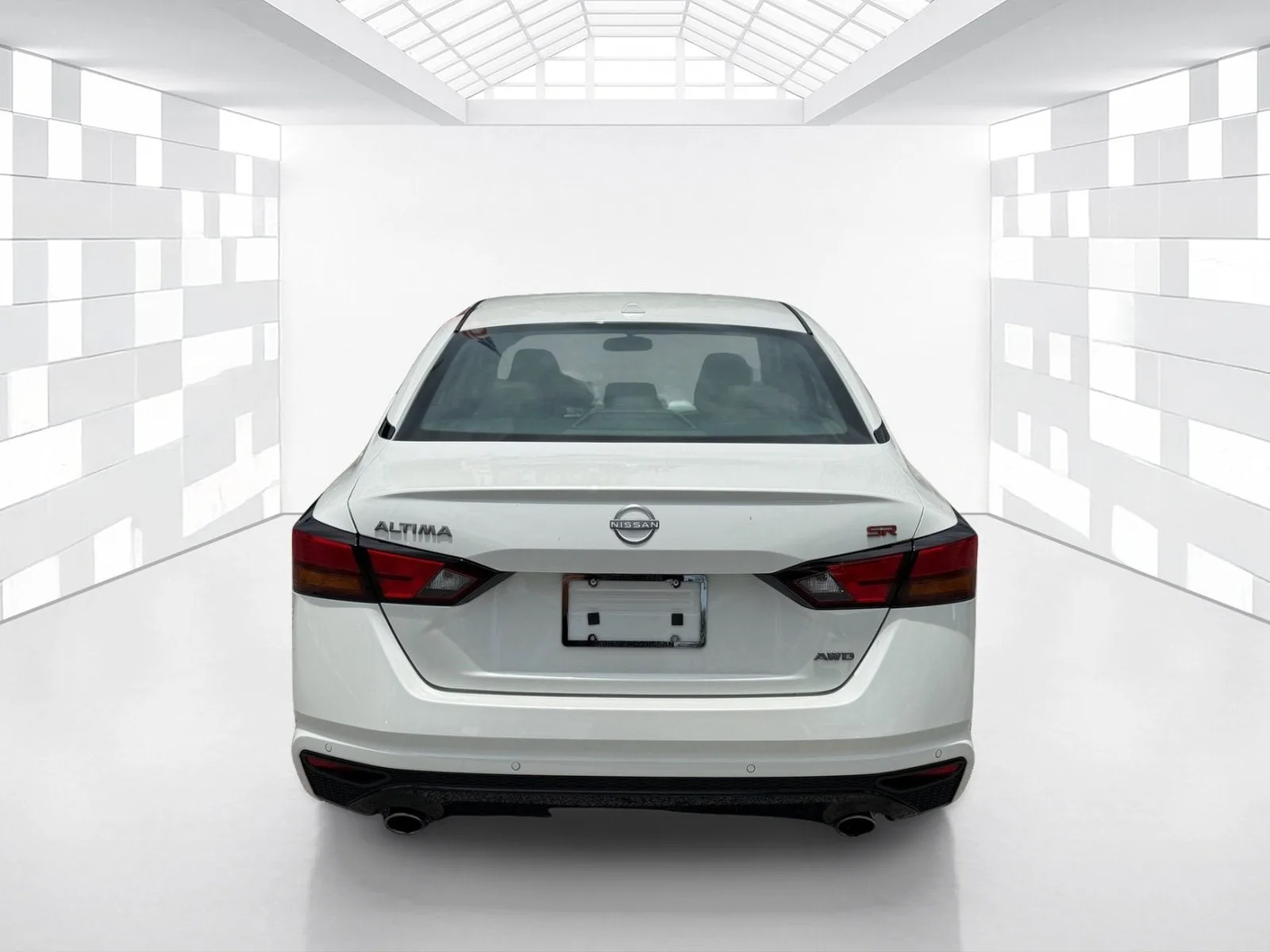 2024 Nissan Altima SR photo 6