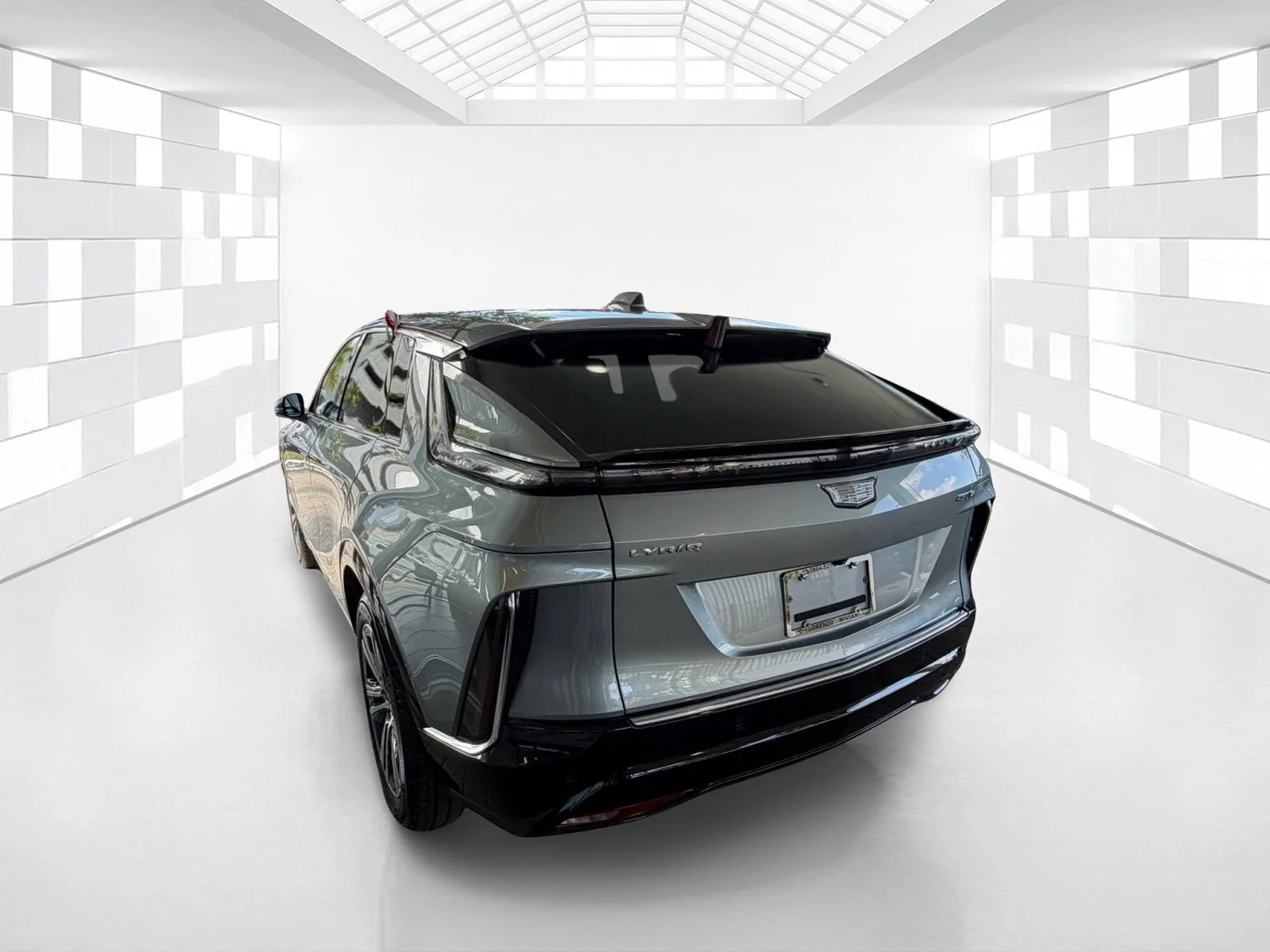 2024 Cadillac LYRIQ Luxury photo 4