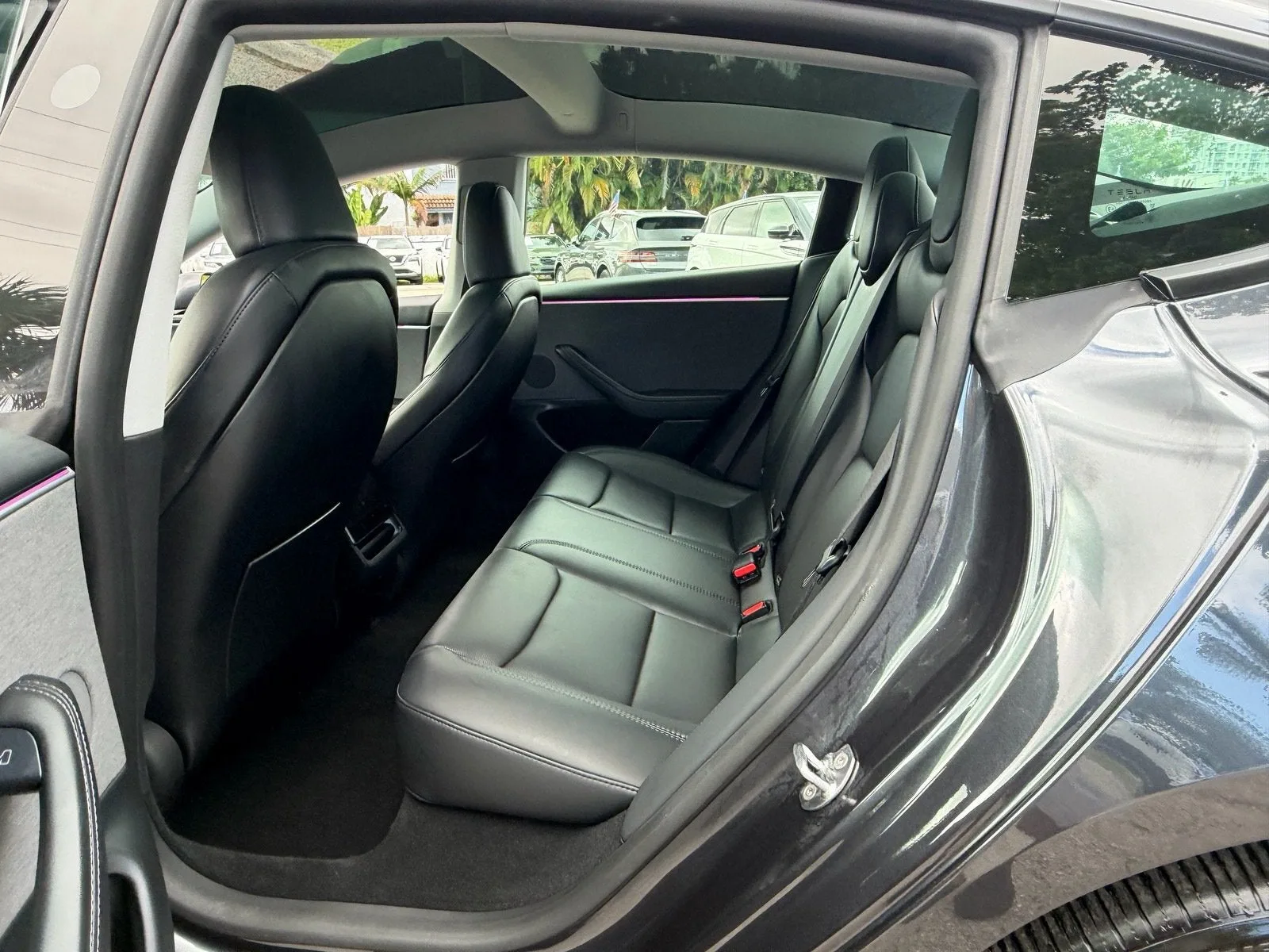 2025 Tesla Model 3 Long Range photo 11