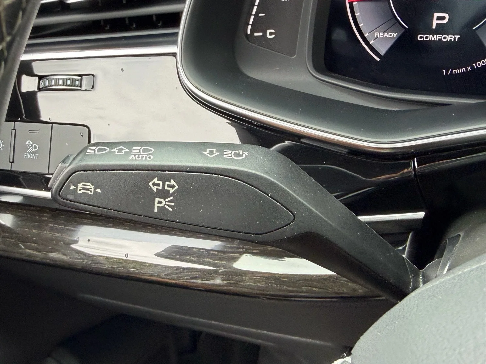 2025 Audi Q7 Premium Plus photo 32