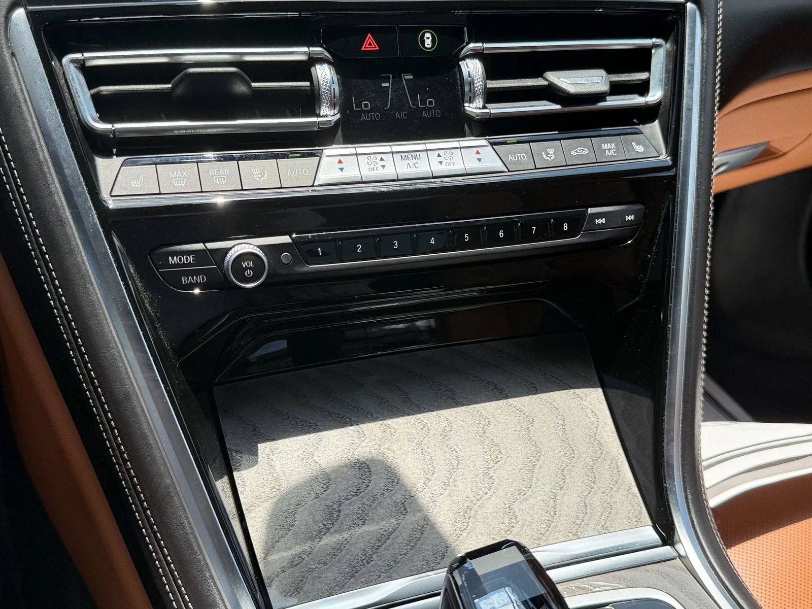 2023 BMW 8 Series 840i photo 23