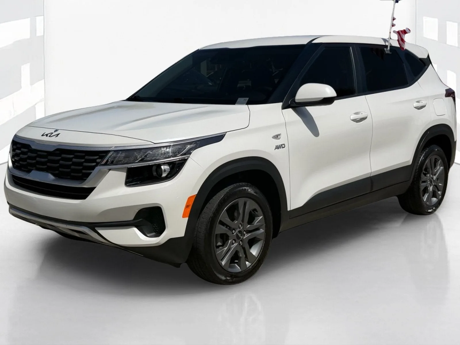 2022 Kia Seltos LX photo 3