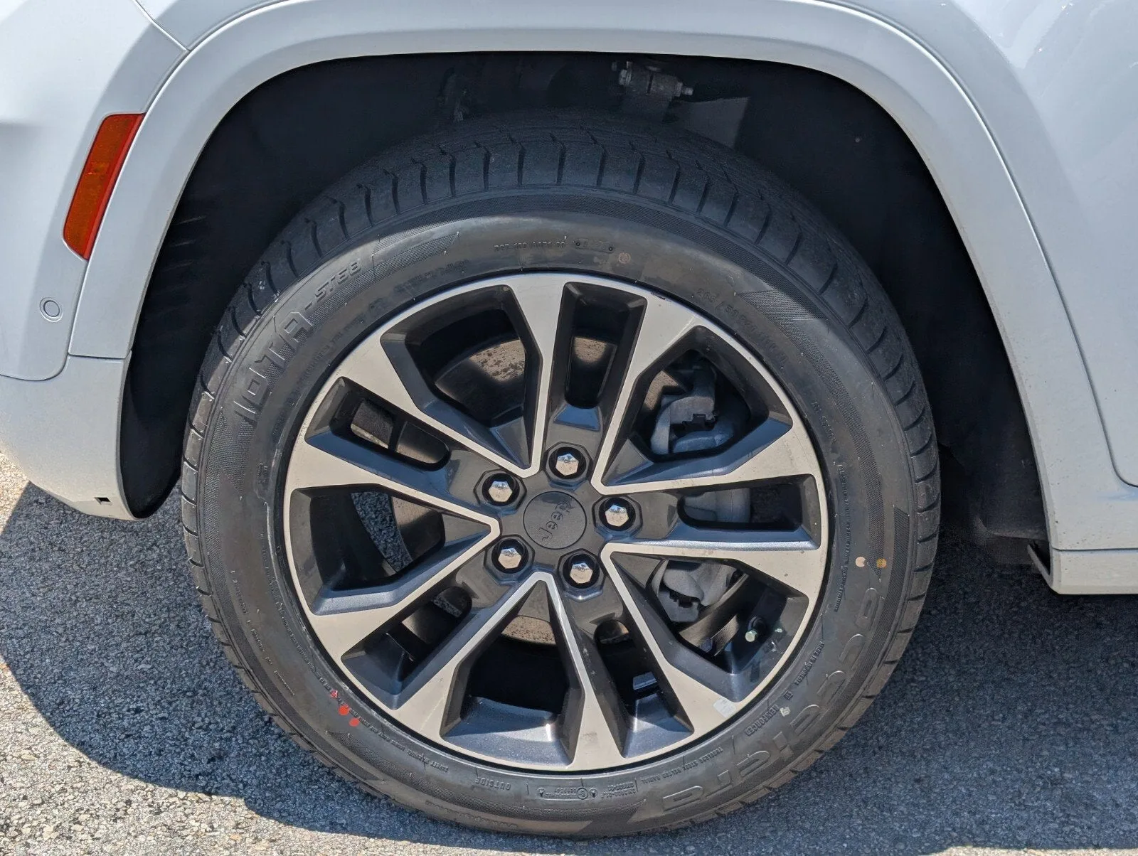 2022 Jeep Grand Cherokee 4xe Overland photo 23