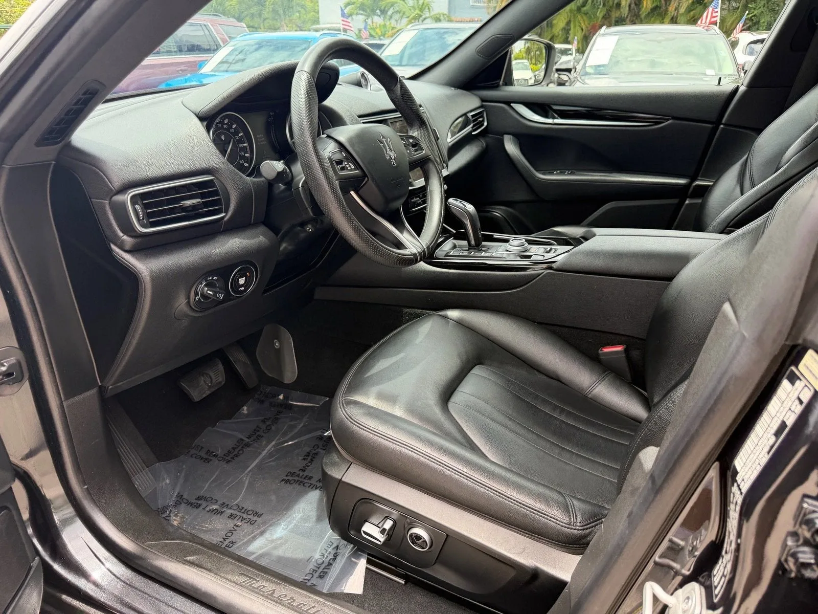 2022 Maserati Levante GT photo 11