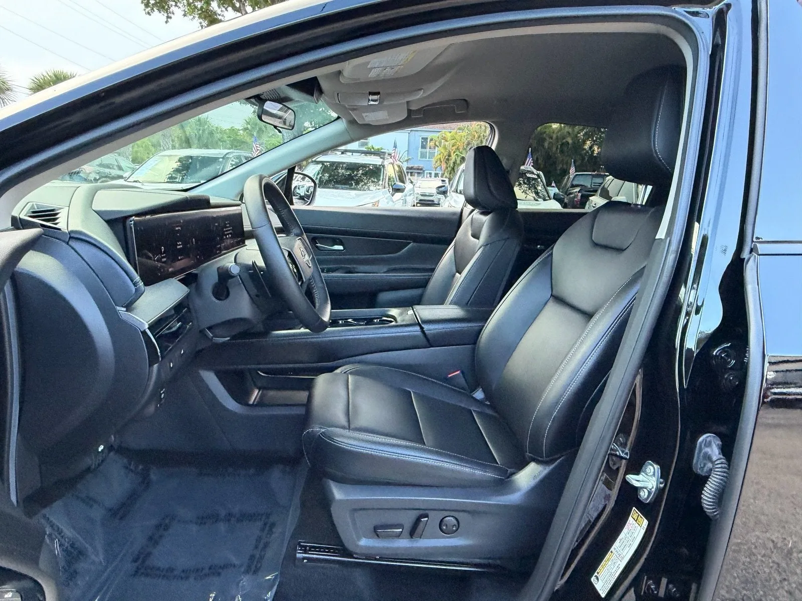 2025 Nissan Murano SV photo 9