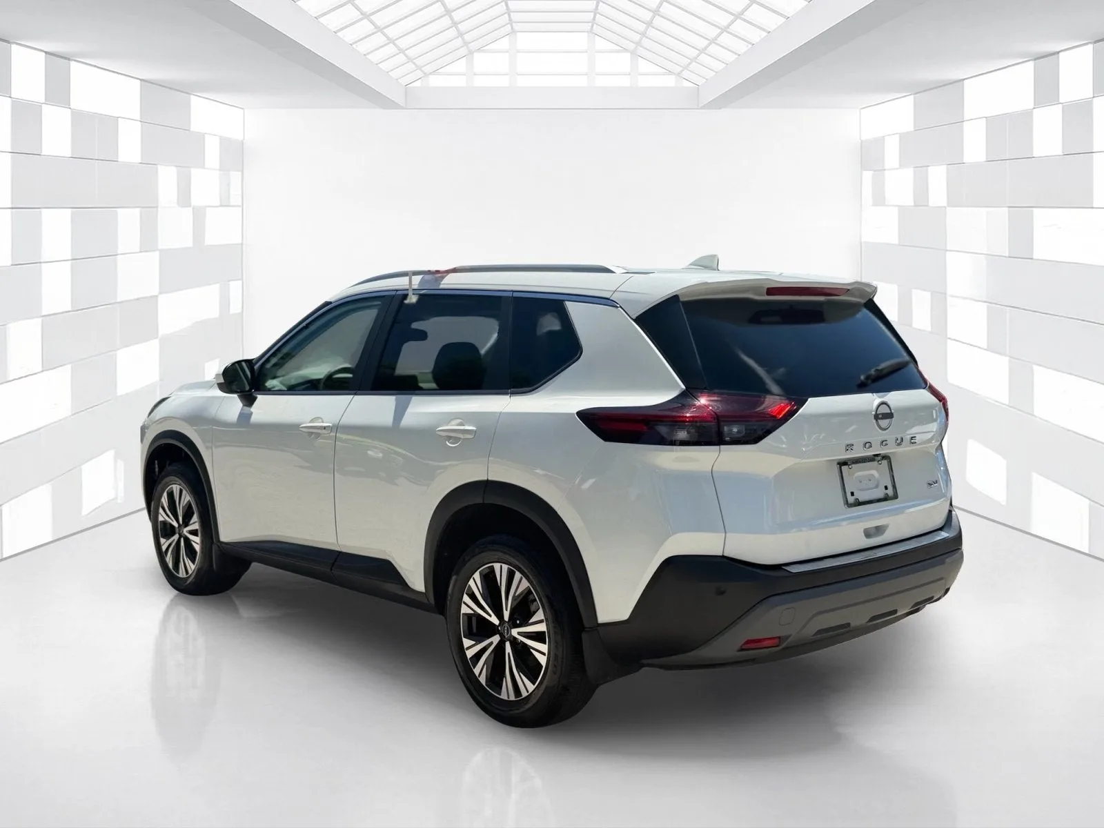 2023 Nissan Rogue SV photo 5