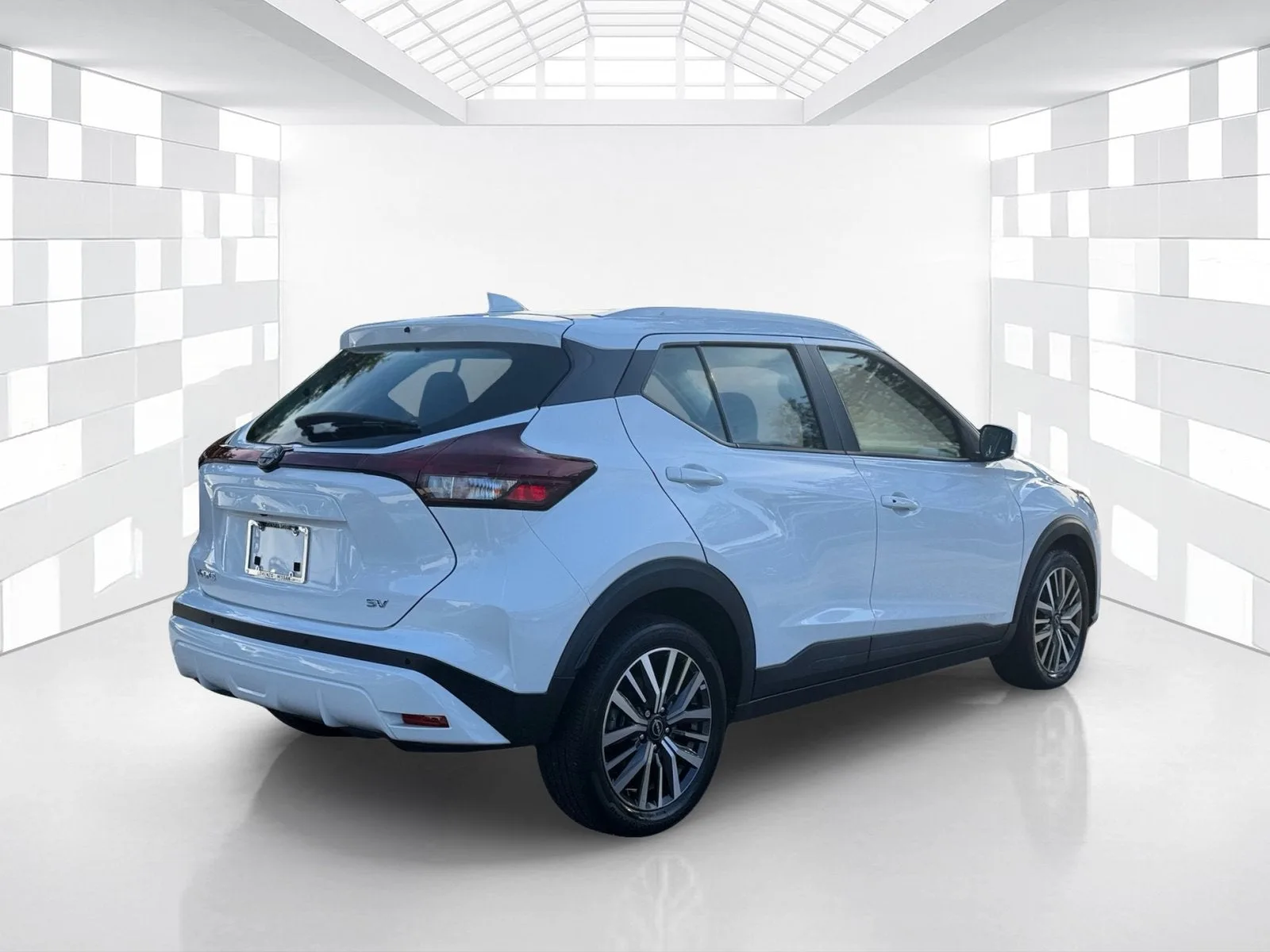 2024 Nissan Kicks SV photo 7