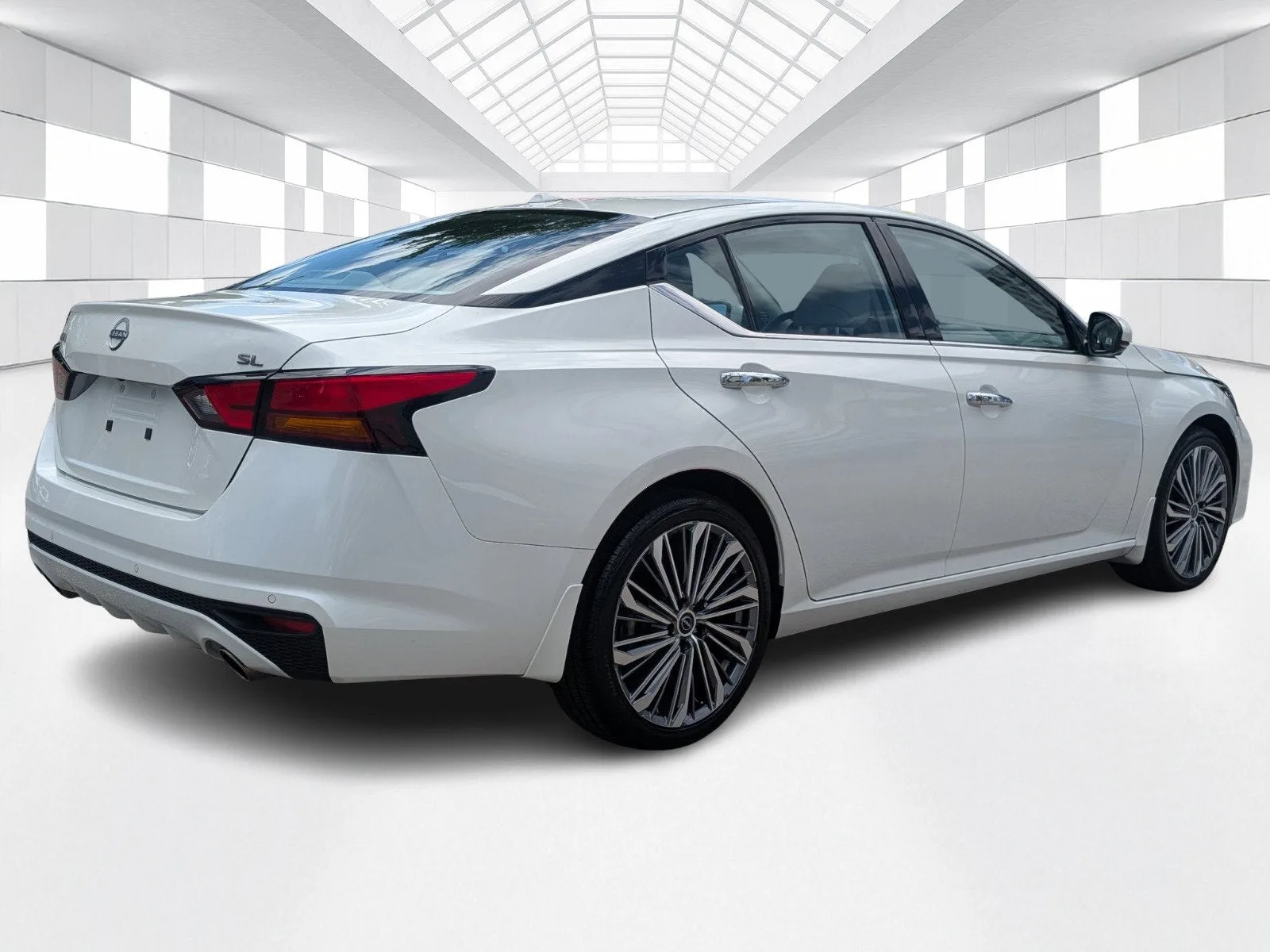 2025 Nissan Altima SL photo 7