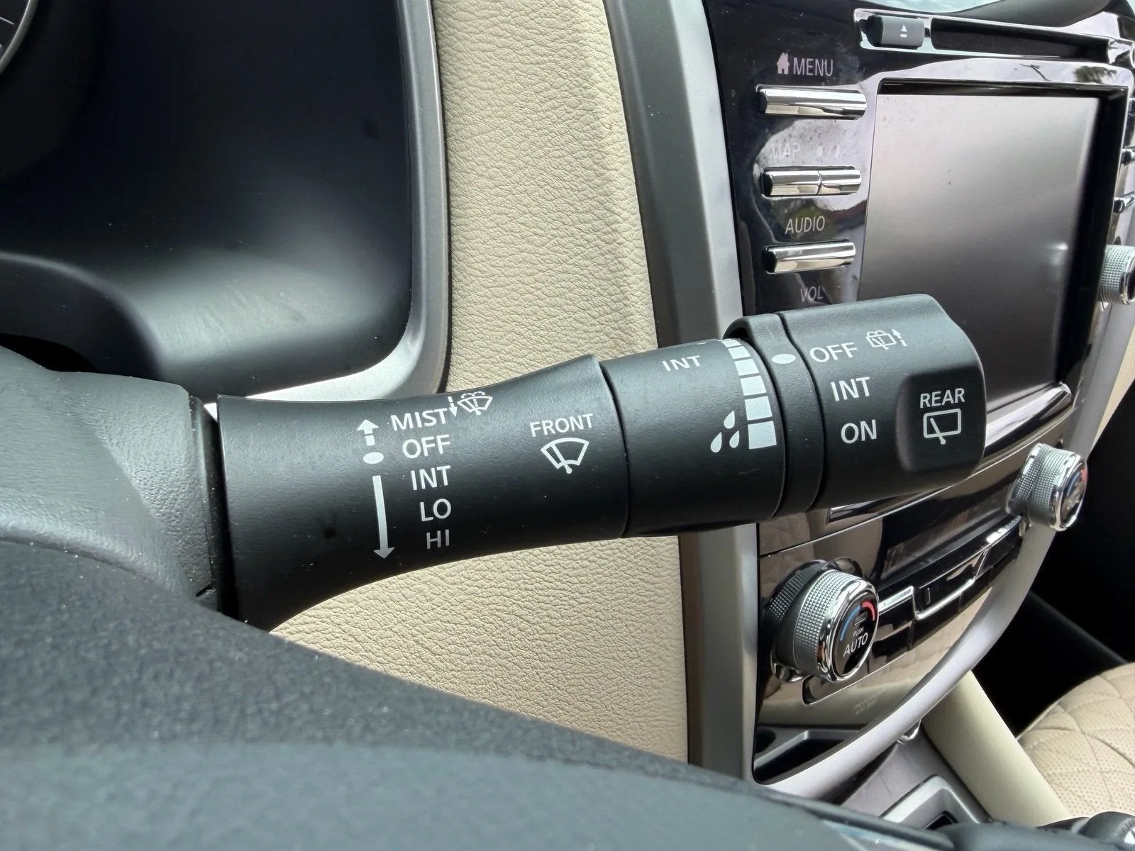 2023 Nissan Murano Platinum photo 31
