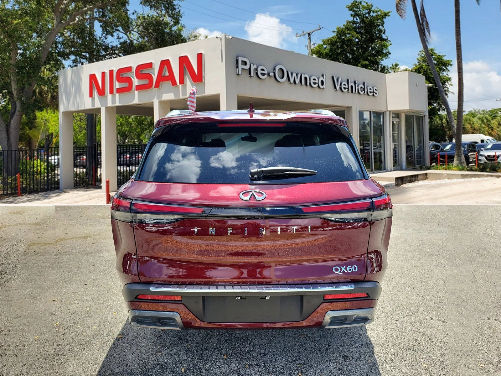 2022 INFINITI QX60 LUXE photo 5