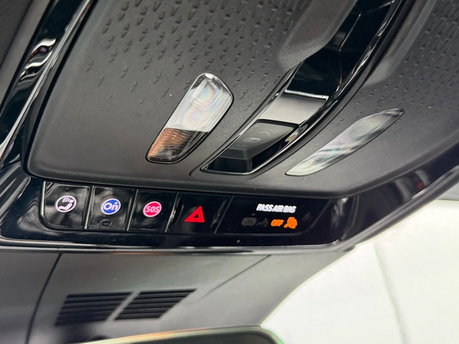 2024 Cadillac LYRIQ Tech photo 23