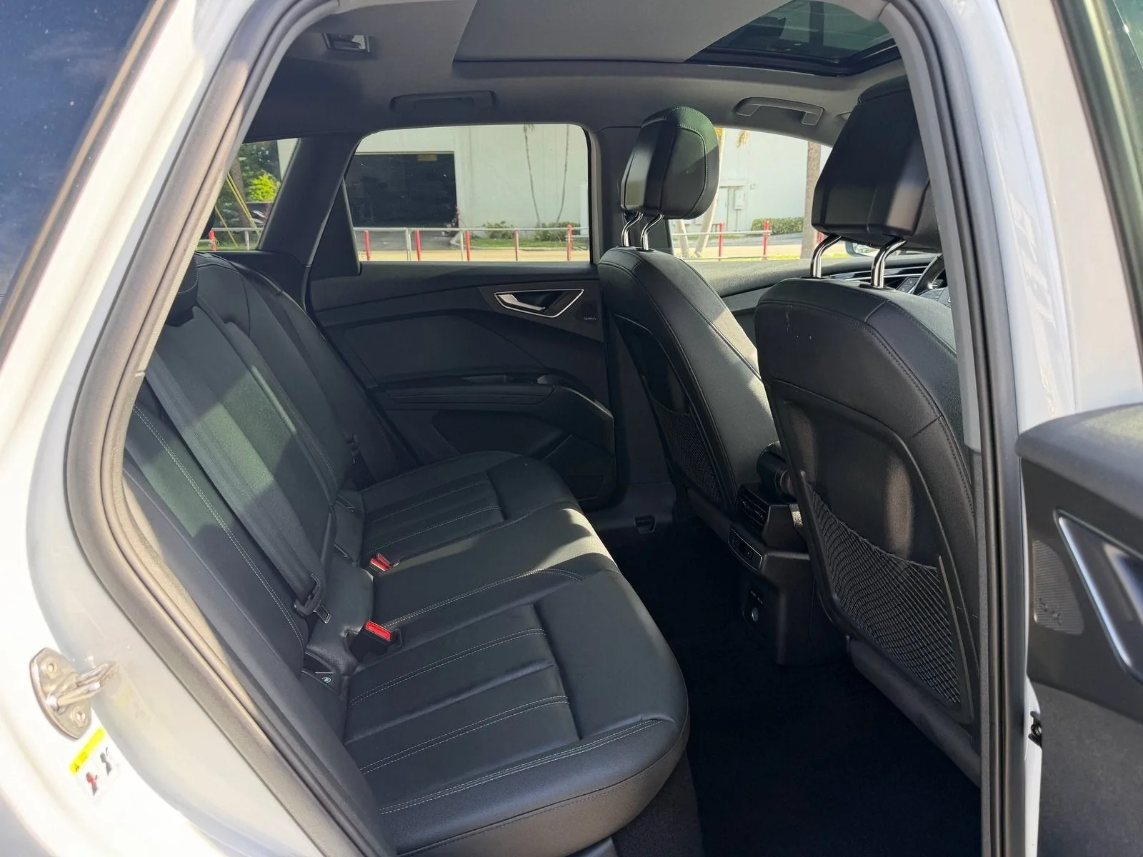 2023 Audi Q4 e-tron Premium Plus photo 17