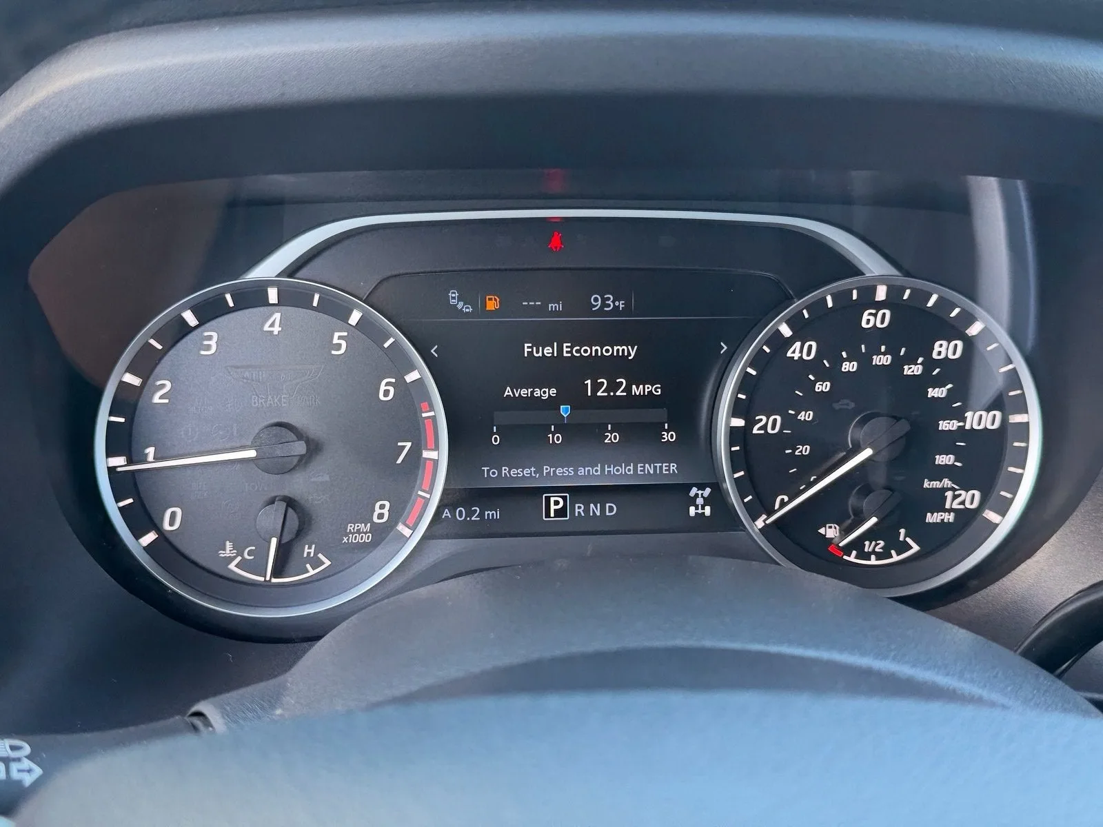 2024 Nissan Titan XD Crew Cab SV photo 23