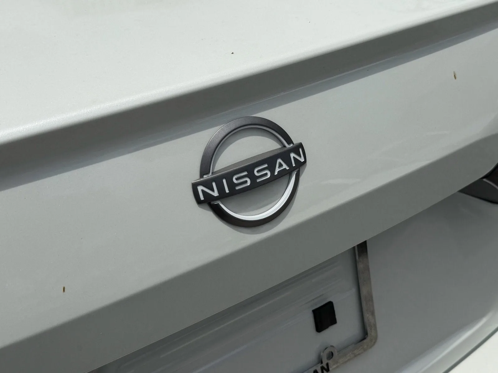 2024 Nissan Altima SR photo 16