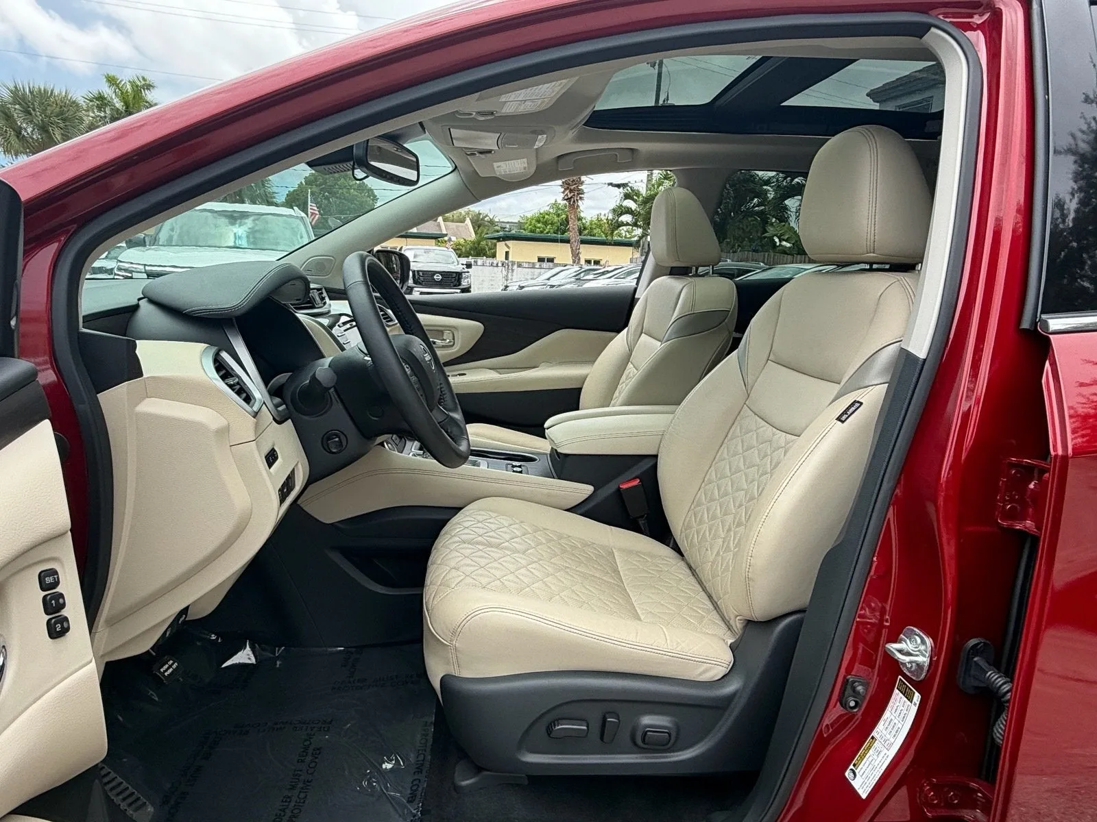 2023 Nissan Murano Platinum photo 9