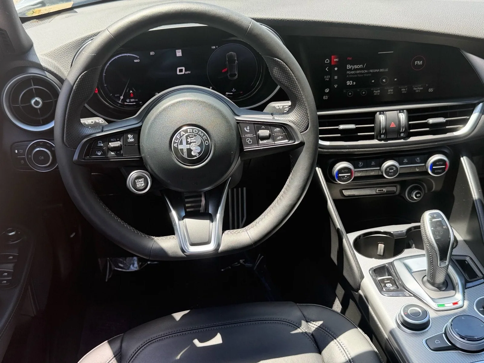 2024 Alfa Romeo Giulia Ti photo 13