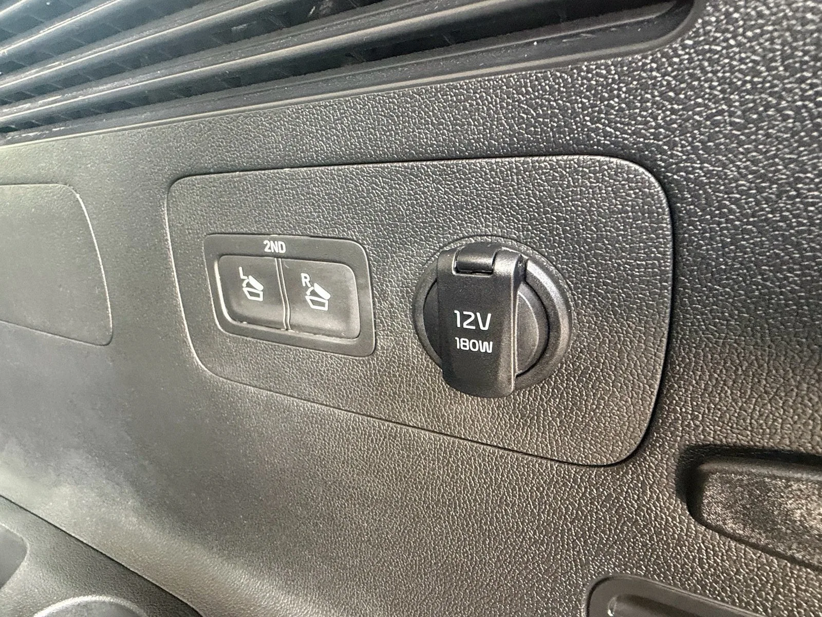 2025 Kia Sorento EX photo 16
