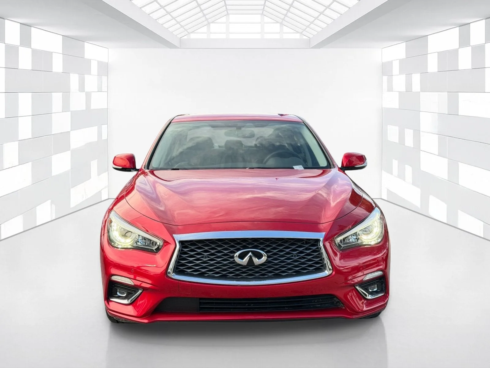 2024 INFINITI Q50 LUXE photo 2