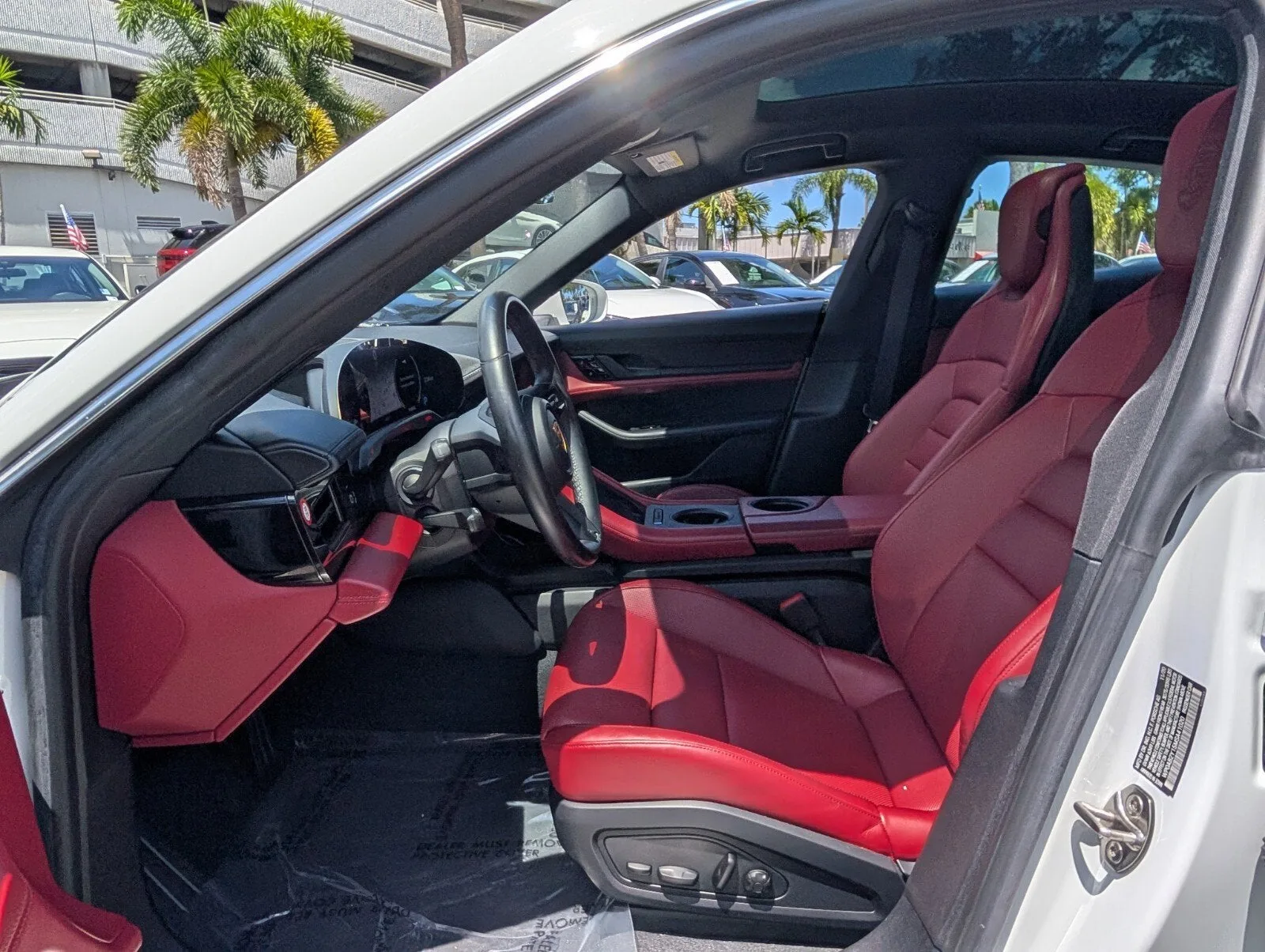2021 Porsche Taycan 4S photo 9