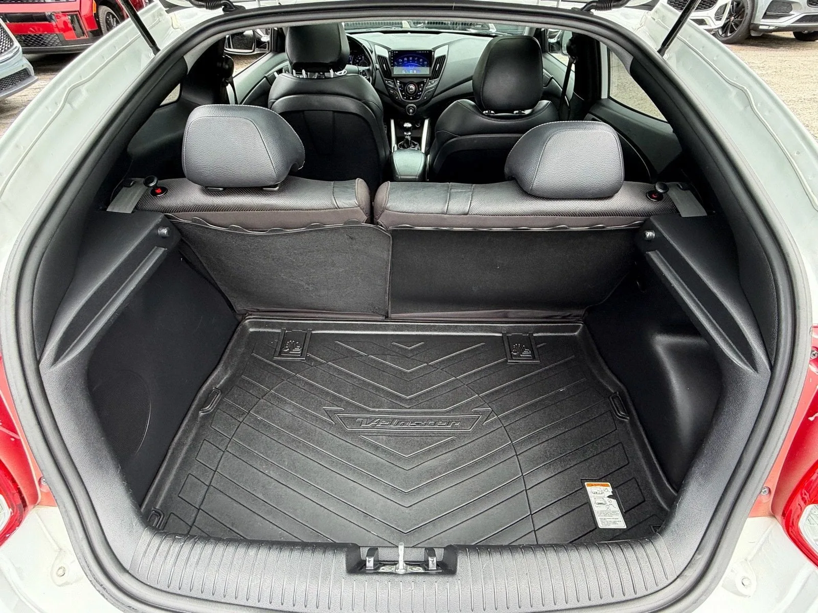 2015 Hyundai Veloster Turbo photo 12