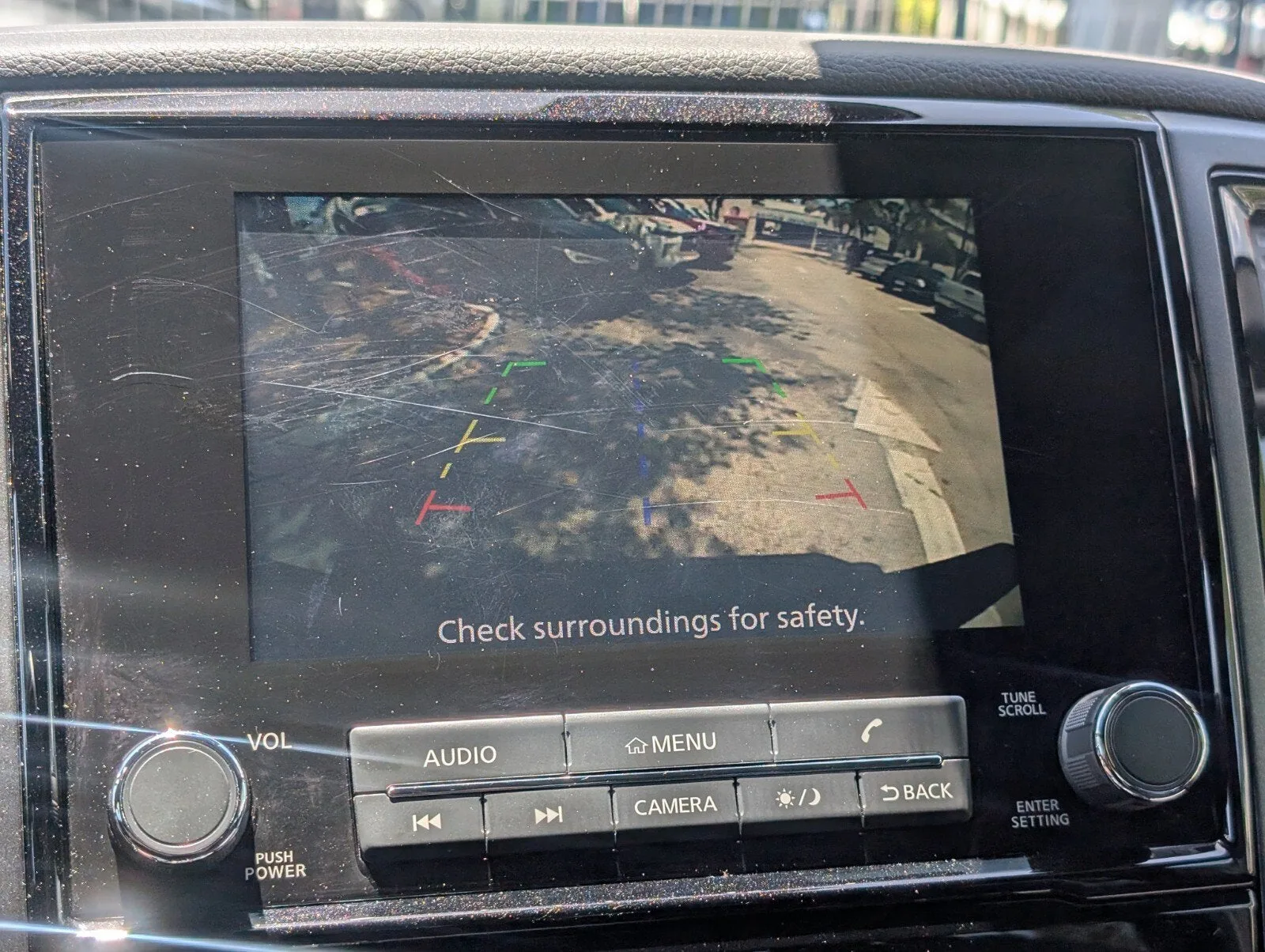 2024 Nissan Titan Crew Cab SV photo 24