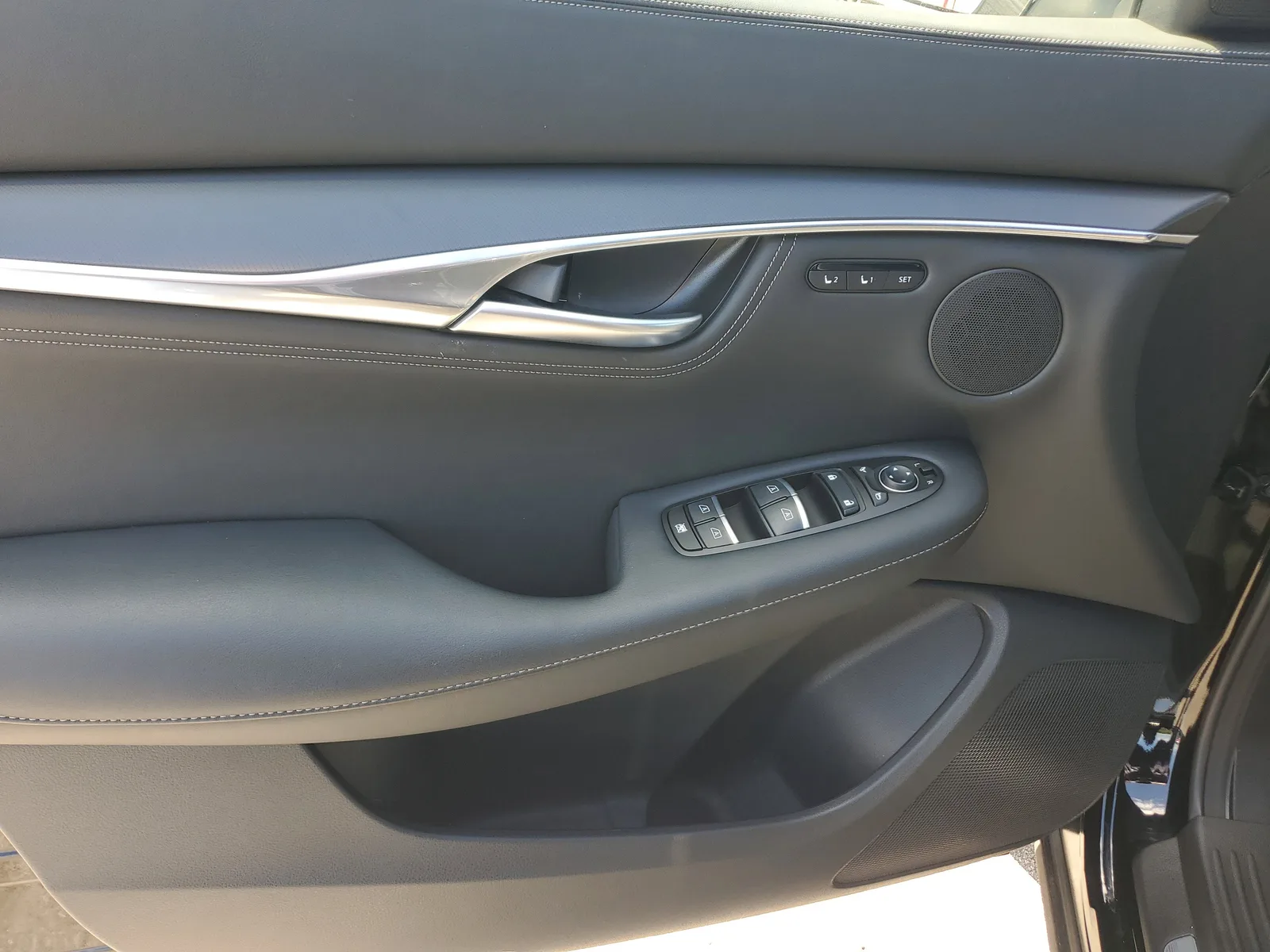 2025 INFINITI QX55 LUXE photo 28