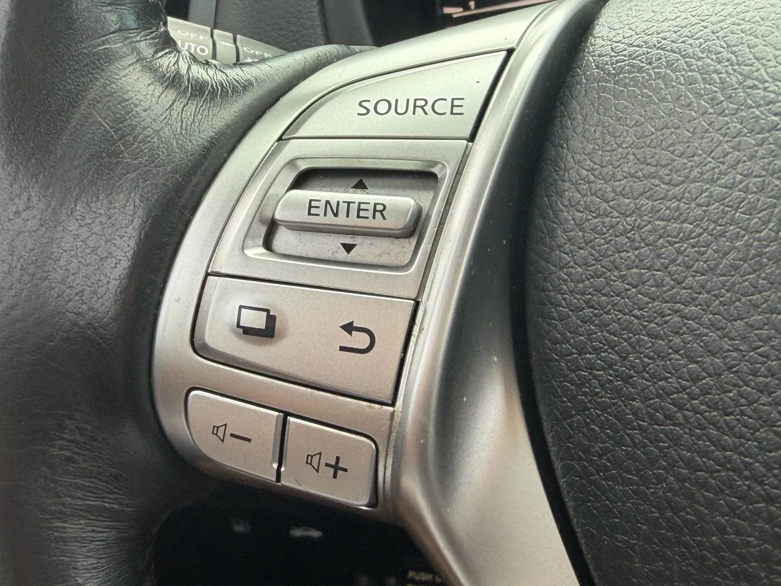 2018 Nissan Altima 2.5 SV photo 29