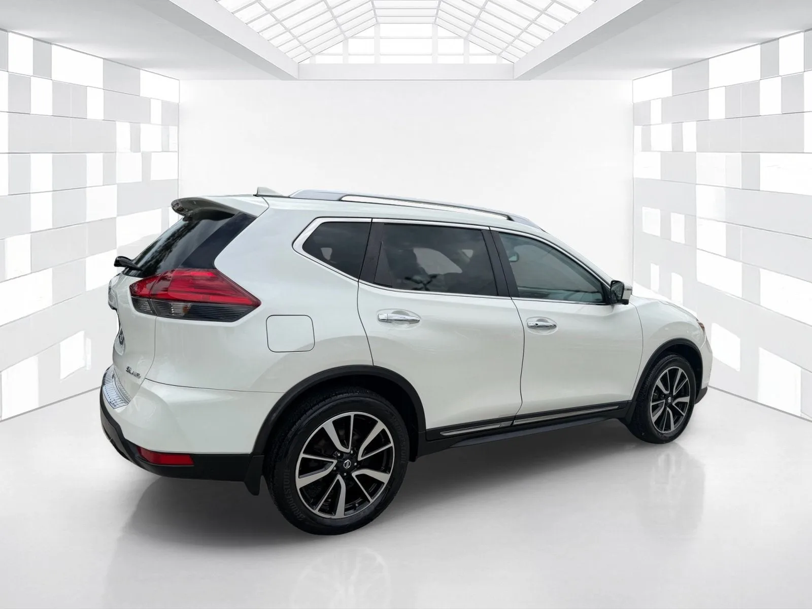 2017 Nissan Rogue SL photo 7
