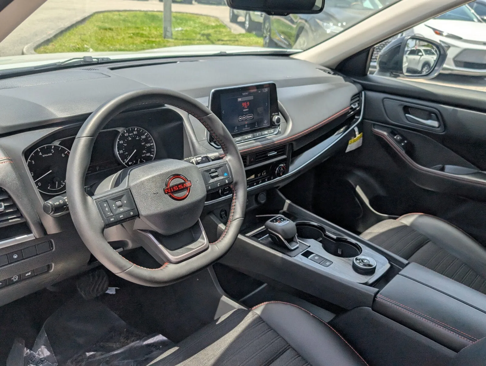2025 Nissan Rogue Rock Creek® photo 10