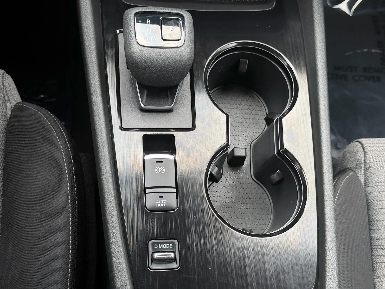 2023 Nissan Rogue SV photo 23