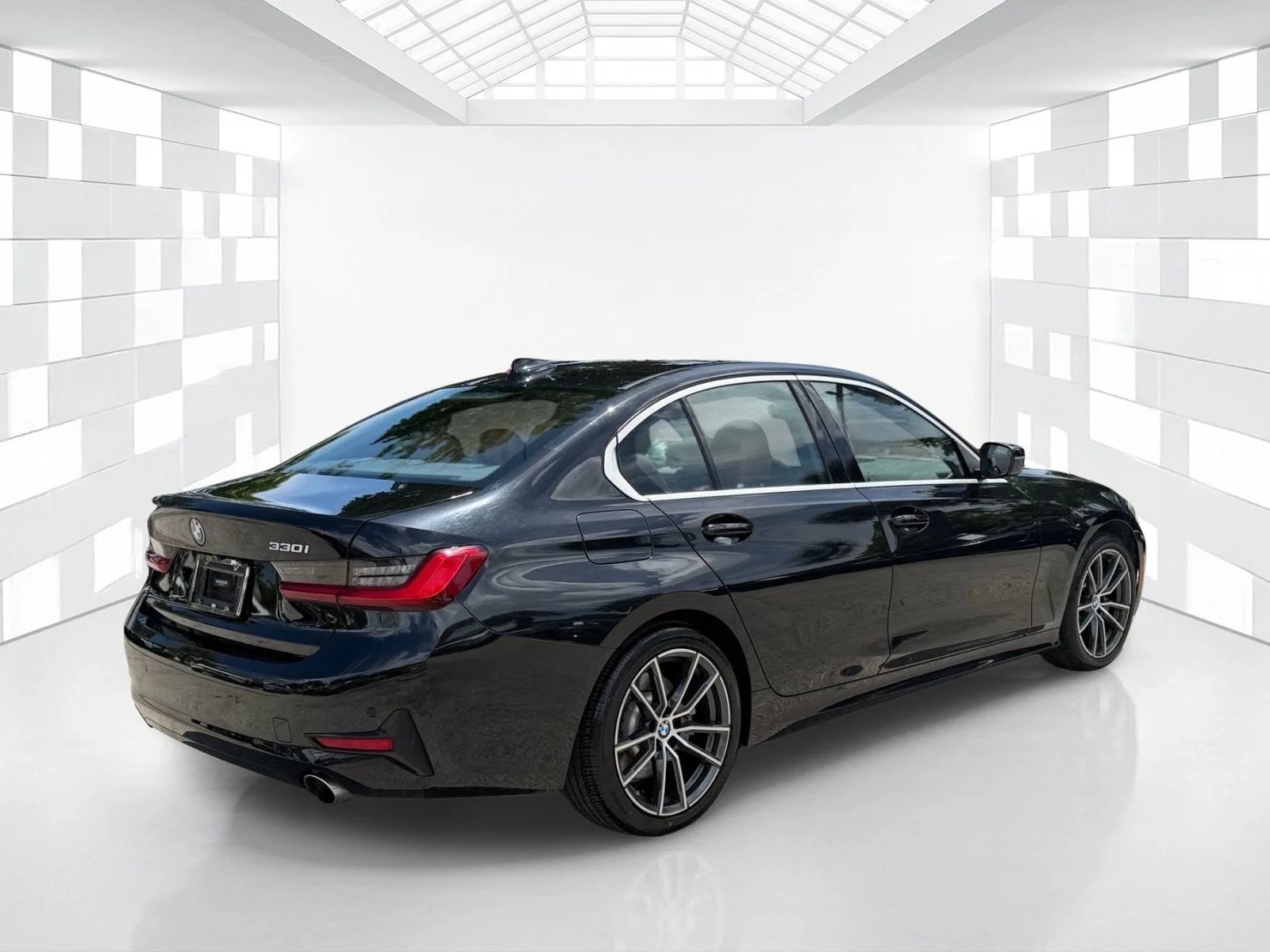 2019 BMW 3 Series 330i photo 7