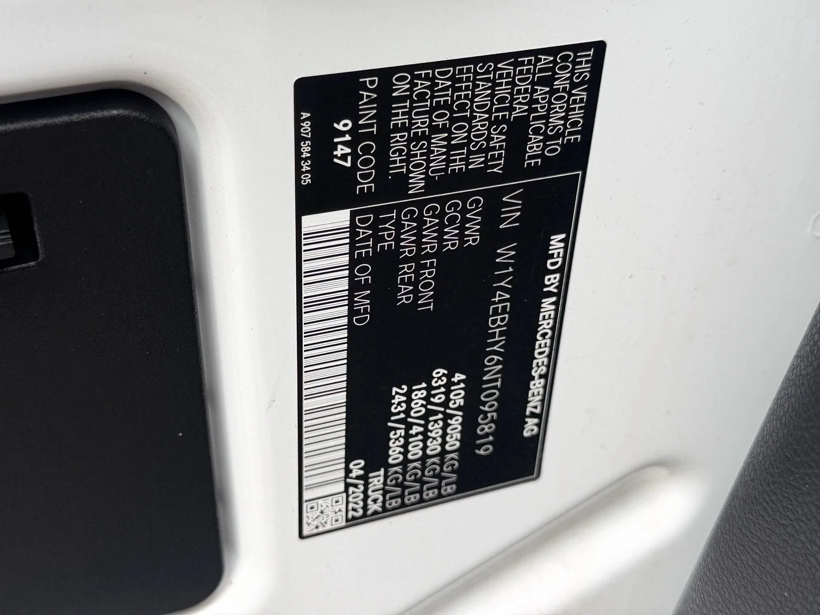 2022 Mercedes-Benz Sprinter Cargo Van Cargo 144 WB photo 20