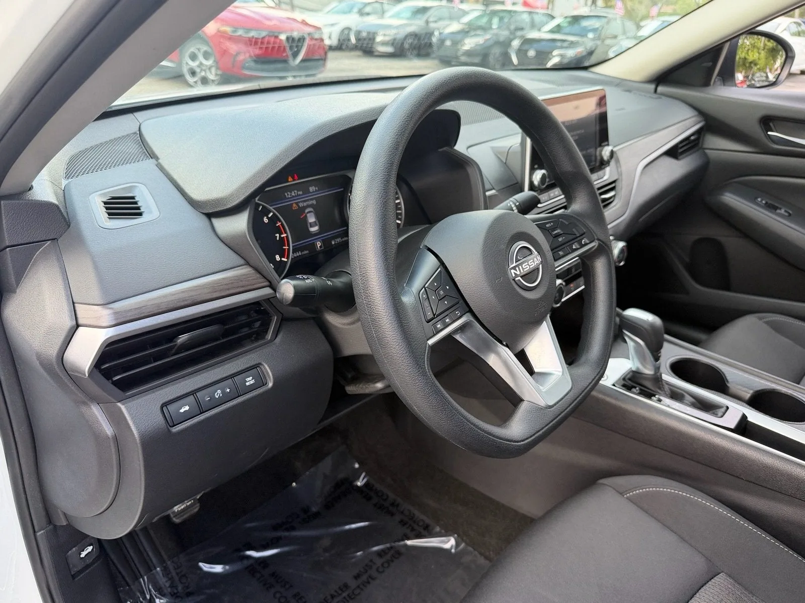 2025 Nissan Altima SV photo 10