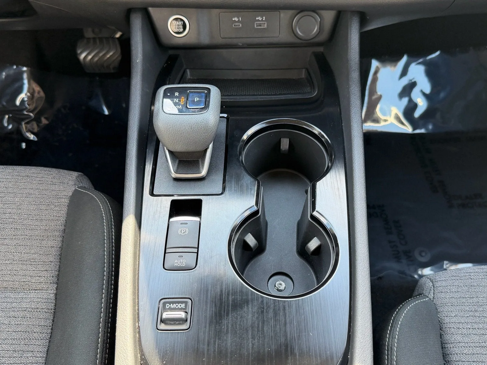 2022 Nissan Rogue SV photo 19