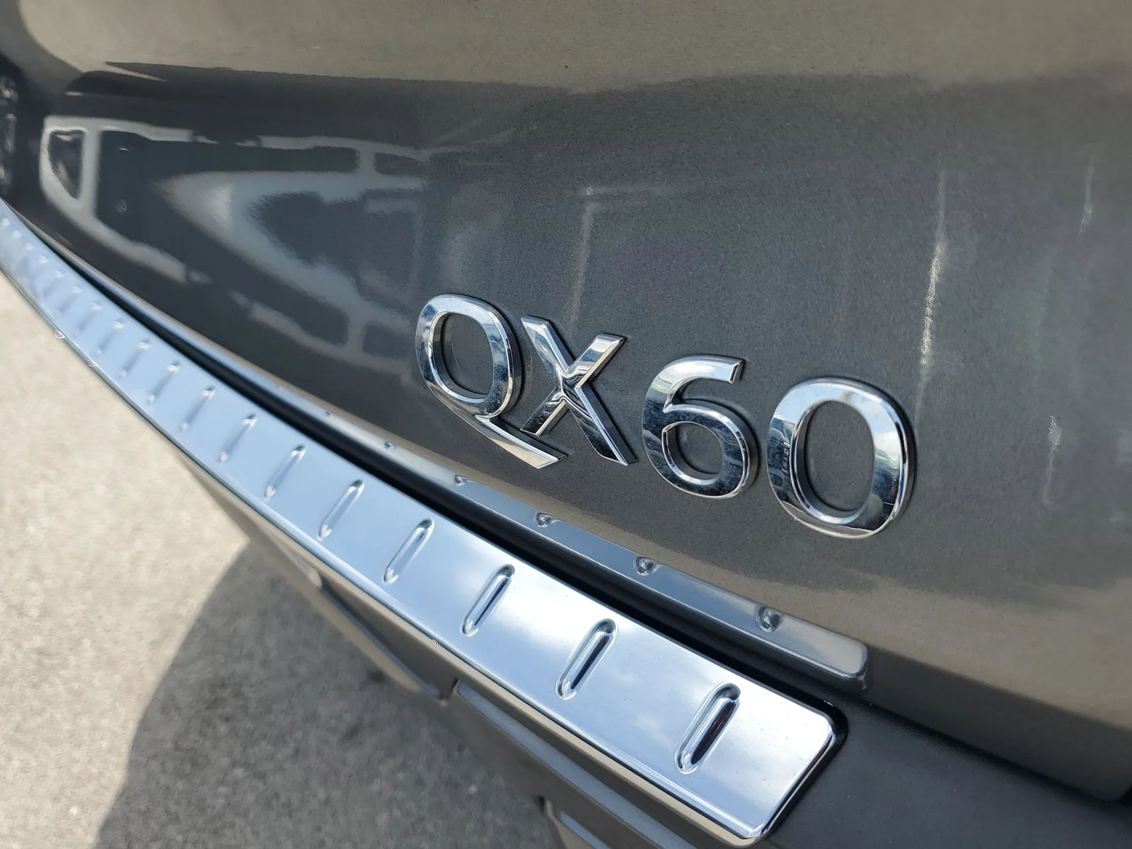 2022 INFINITI QX60 LUXE photo 31