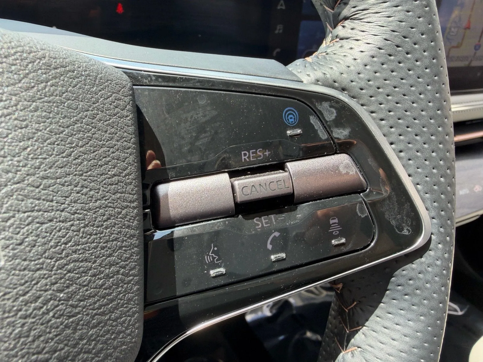 2023 Nissan ARIYA ENGAGE photo 27